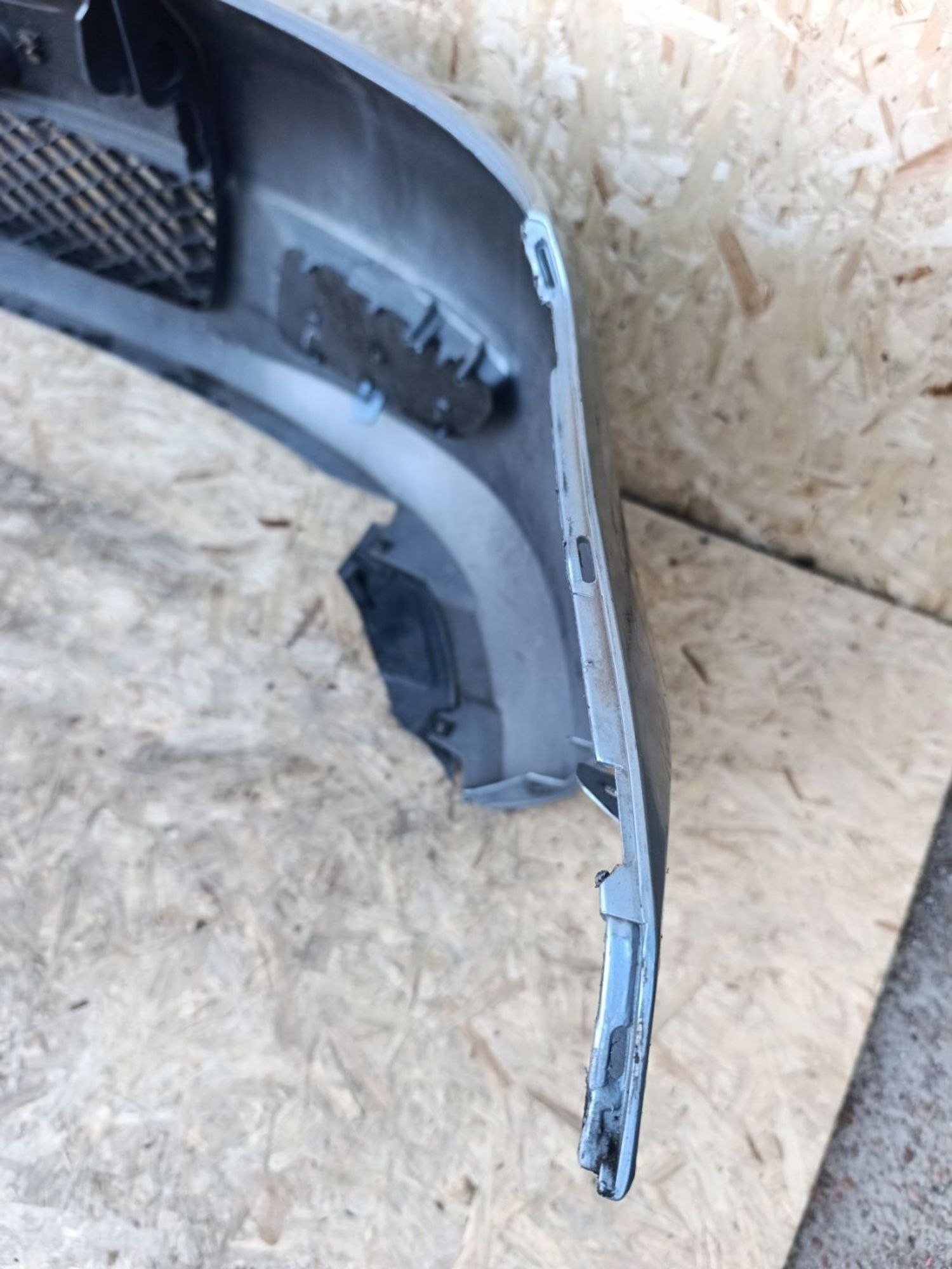 https://ycs.partsauto.market/partsauto-images/thmbs/userImages/d9b05010c61782443e0b3e264cf05921/part/2d18be9c-16ae-4482-be02-30d4e87af757_1782055215854.jpg