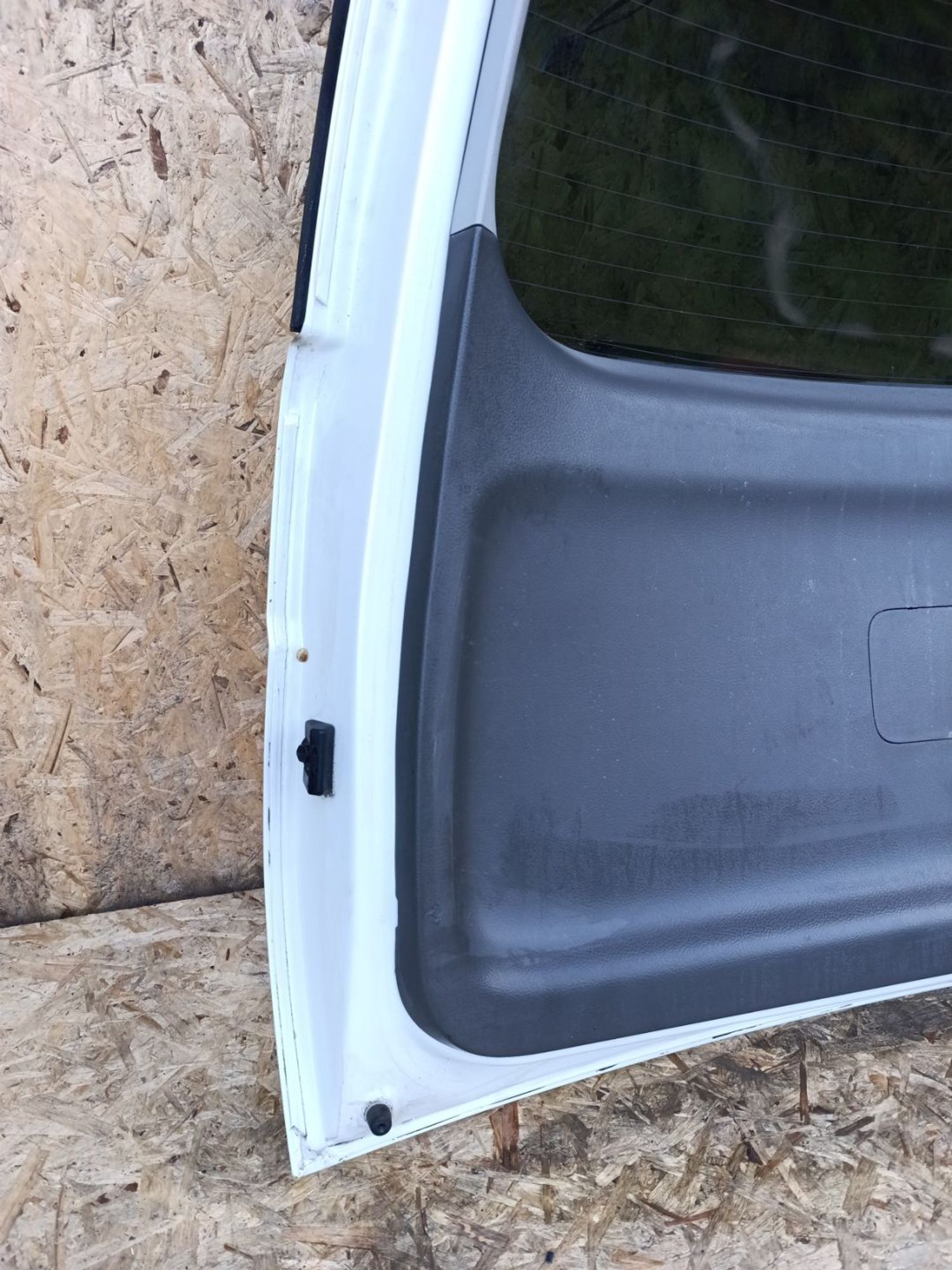 https://ycs.partsauto.market/partsauto-images/thmbs/userImages/d9b05010c61782443e0b3e264cf05921/part/2d59ce86-a9fa-43b7-ad70-5e8e3d78425d_1781972419154.jpg