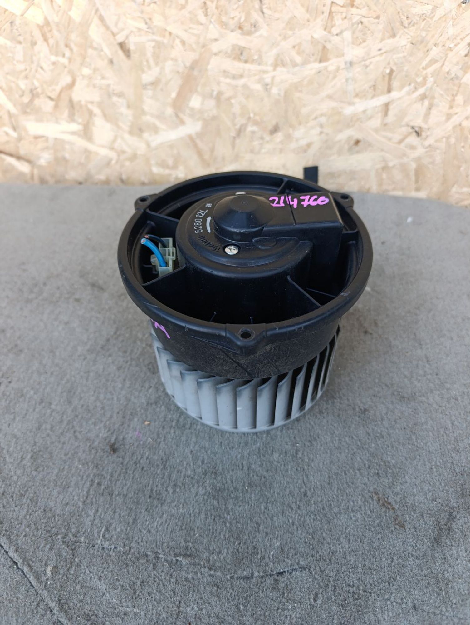 https://ycs.partsauto.market/partsauto-images/thmbs/userImages/d9b05010c61782443e0b3e264cf05921/part/2e9b5db4-d424-4c60-a51a-33712a8a7b78_1785418222383.jpg