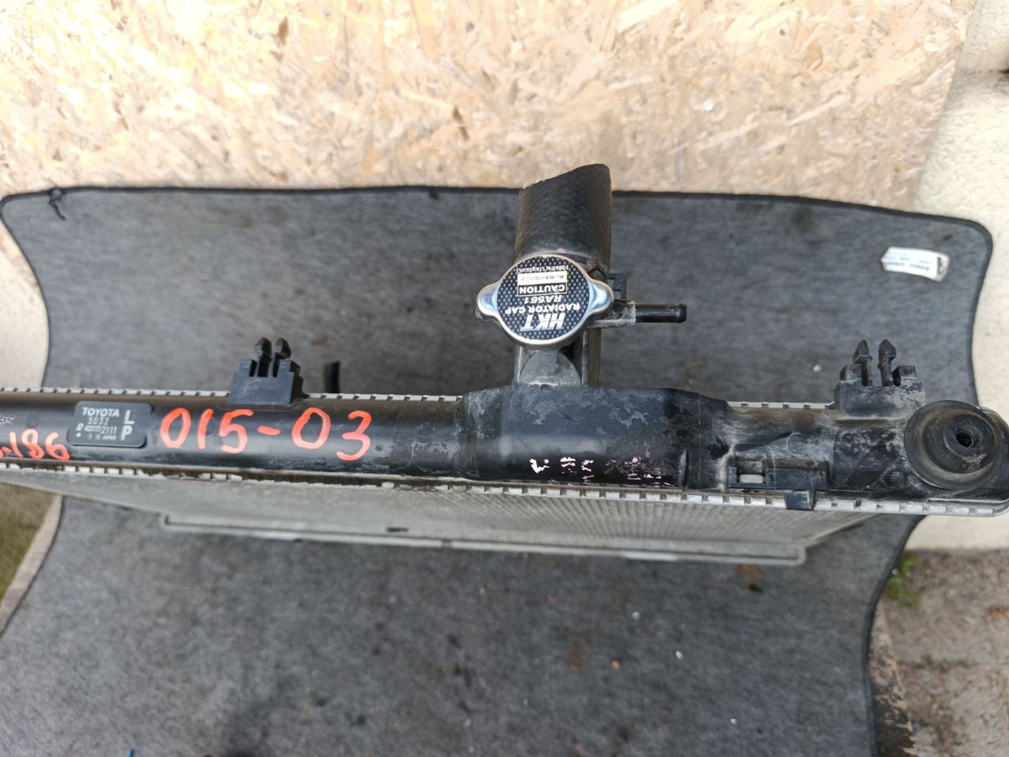 https://ycs.partsauto.market/partsauto-images/thmbs/userImages/d9b05010c61782443e0b3e264cf05921/part/2eb2bdc3-0704-47d6-af6f-fe24664e6848_1781188221088.jpg
