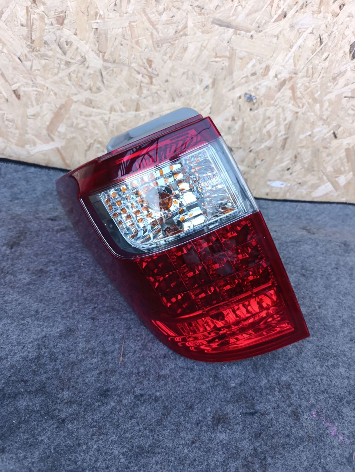 https://ycs.partsauto.market/partsauto-images/thmbs/userImages/d9b05010c61782443e0b3e264cf05921/part/3082c676-9788-41ee-910f-f5fb7fb3c7a5_1783441809173.jpg