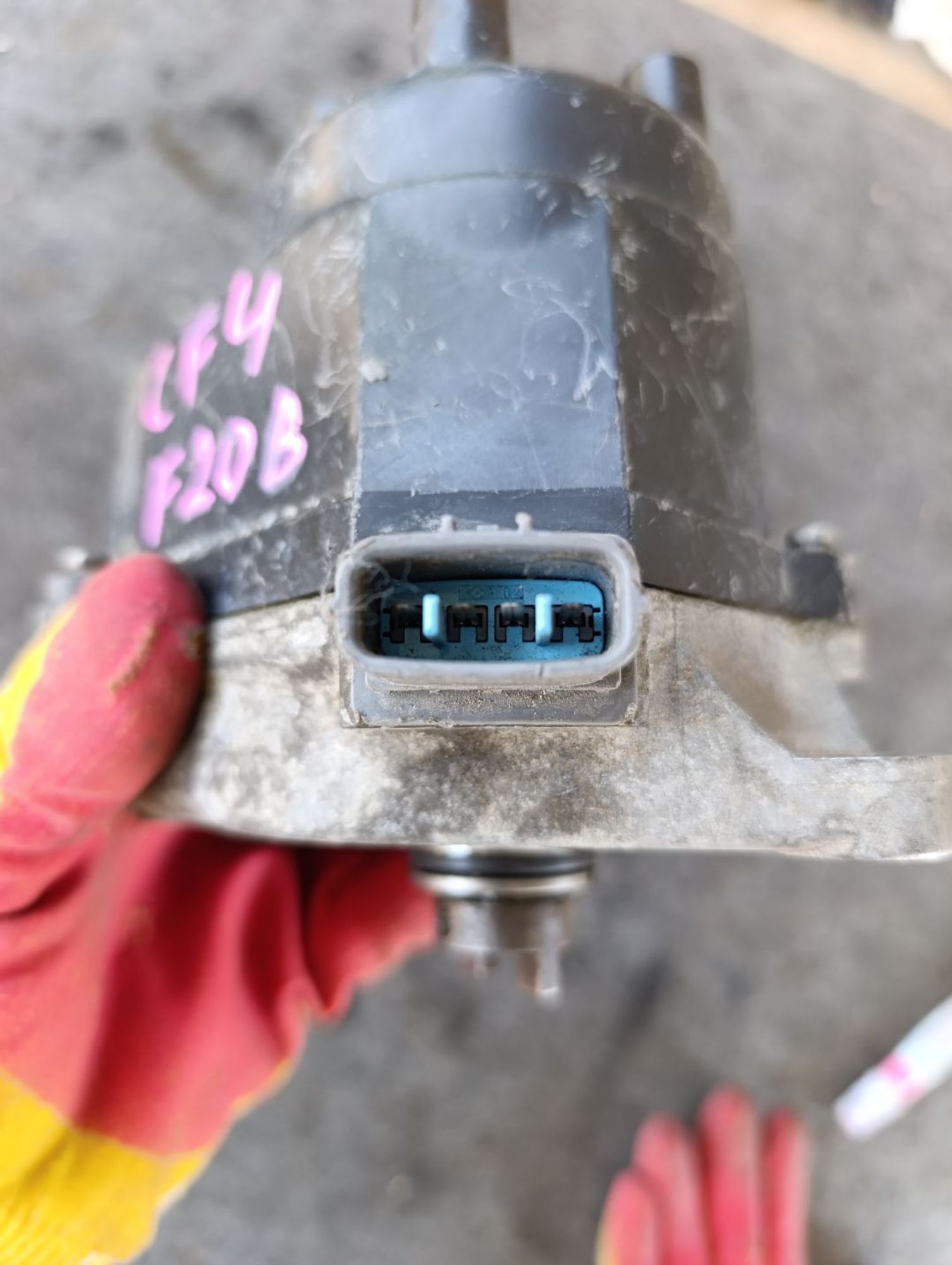 https://ycs.partsauto.market/partsauto-images/thmbs/userImages/d9b05010c61782443e0b3e264cf05921/part/30a21eb7-5e84-4bfa-87be-23e0b46db989_1783587360773.jpg