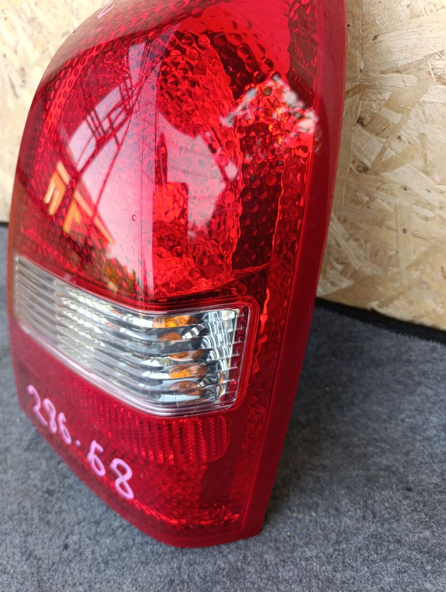 https://ycs.partsauto.market/partsauto-images/thmbs/userImages/d9b05010c61782443e0b3e264cf05921/part/30f7cca3-ed6f-4d16-a882-406aae8c6bb2_1783439163060.jpg