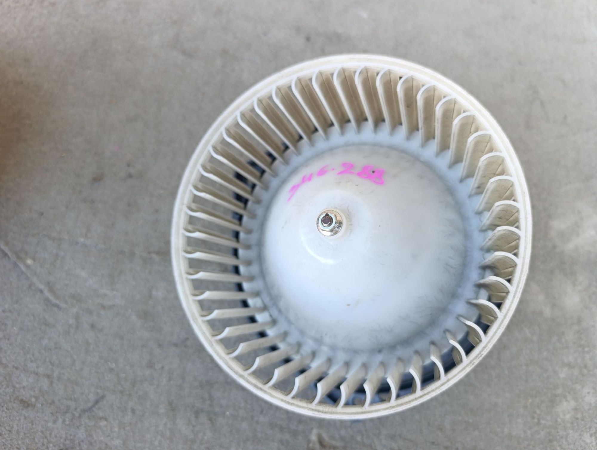 https://ycs.partsauto.market/partsauto-images/thmbs/userImages/d9b05010c61782443e0b3e264cf05921/part/3190df92-738f-418c-90a8-f4e79243b3c2_1785422132568.jpg