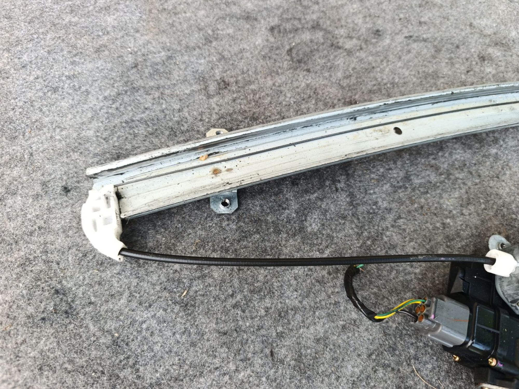 Стеклоподъемник правый Mitsubishi lancer cedia, 5500 рублей, Ленина