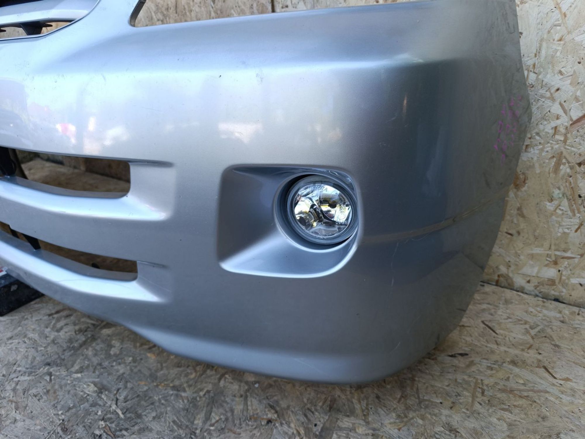 Бампер передний Toyota Noah AZR60, 13000 рублей, Ленина