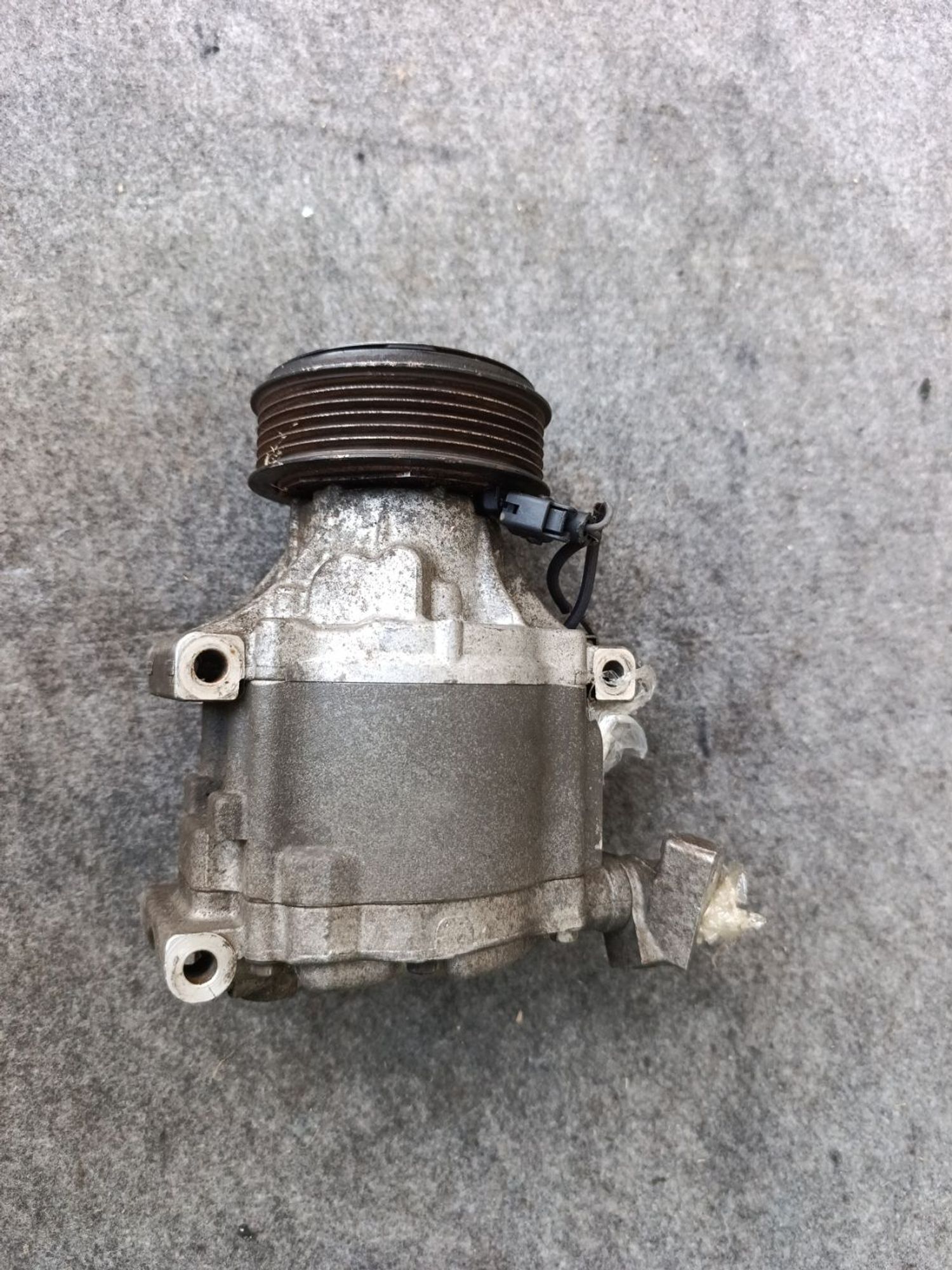 Компрессор кондиционера toyota bb qnc21 3SZ-fe, 2000 рублей, Ленина