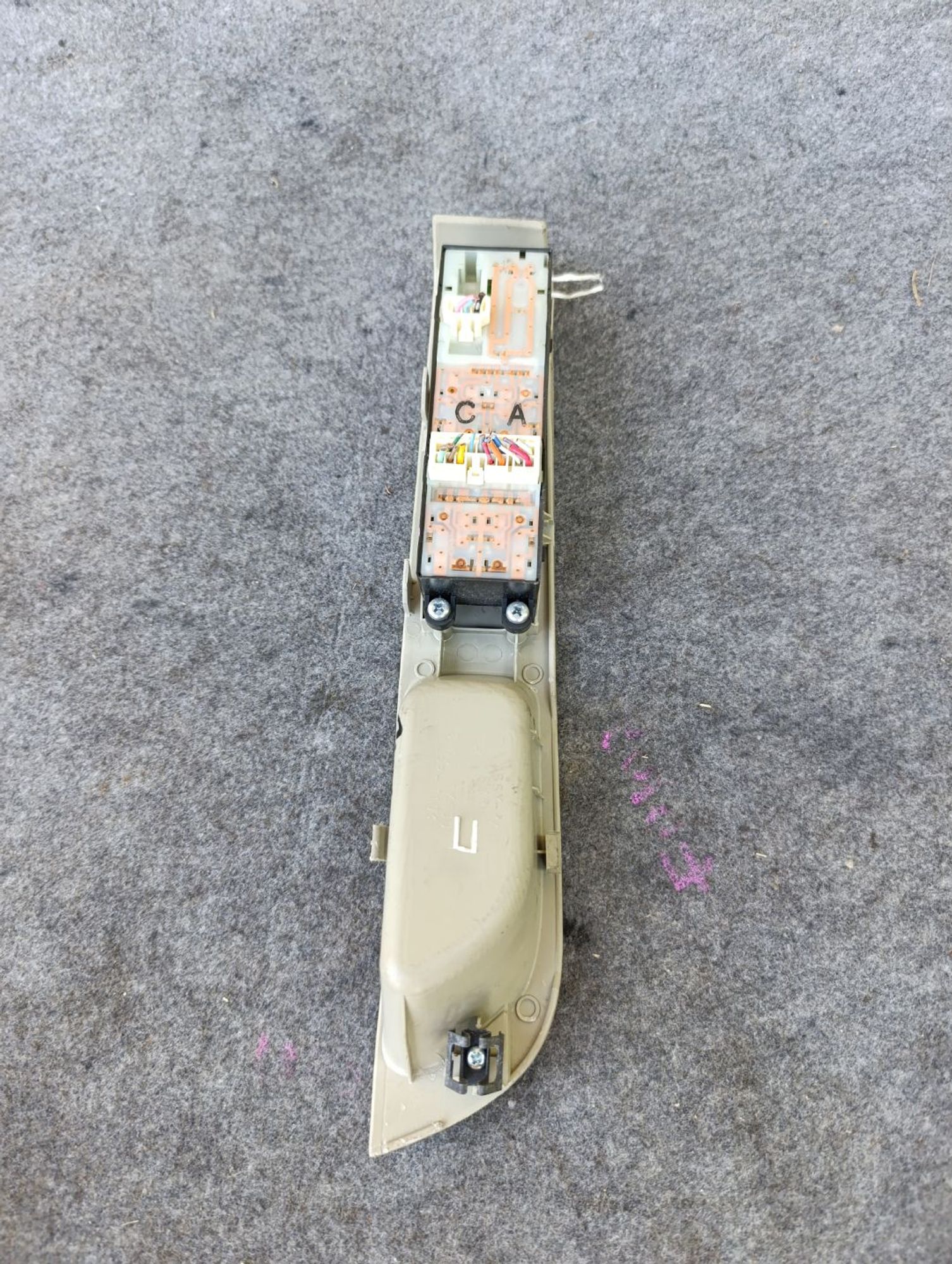 https://ycs.partsauto.market/partsauto-images/thmbs/userImages/d9b05010c61782443e0b3e264cf05921/part/34d50cc7-bfdd-4f3c-af98-0a37b2b91e8c_1783337682022.jpg