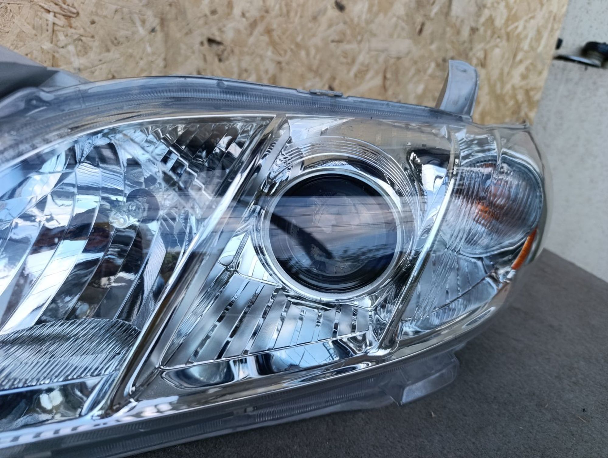 Фара левая Toyota Camry ACV40, 8500 рублей, Ленина