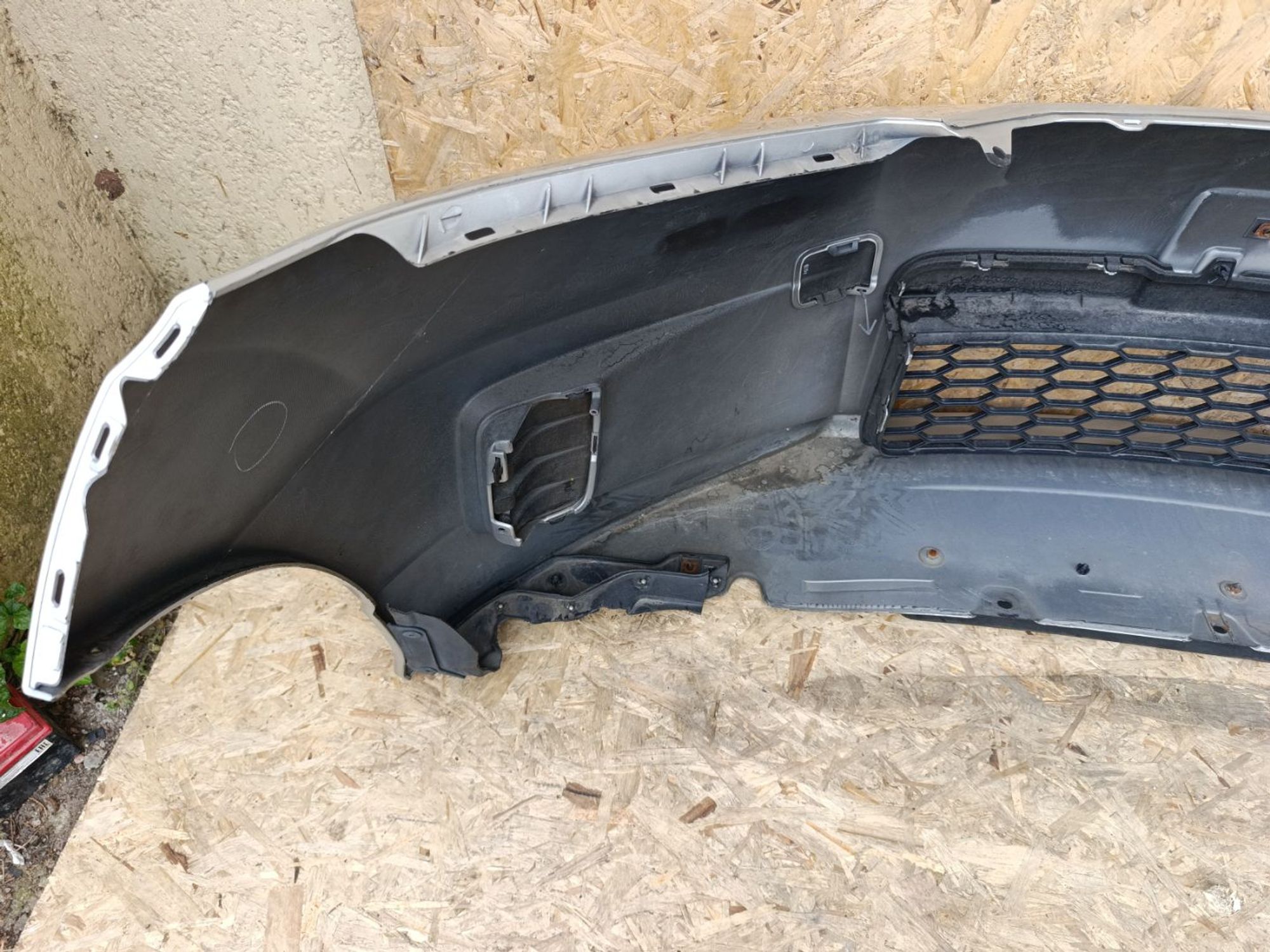 https://ycs.partsauto.market/partsauto-images/thmbs/userImages/d9b05010c61782443e0b3e264cf05921/part/364631b3-04b6-42a4-b002-d7958b12088e_1782045443571.jpg