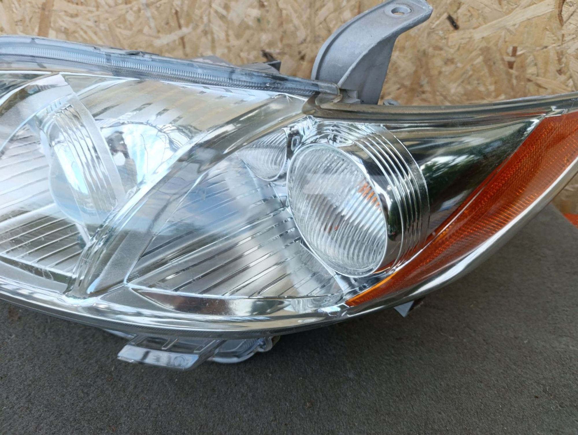 Фара левая Toyota Camry acv40, 11000 рублей, Ленина