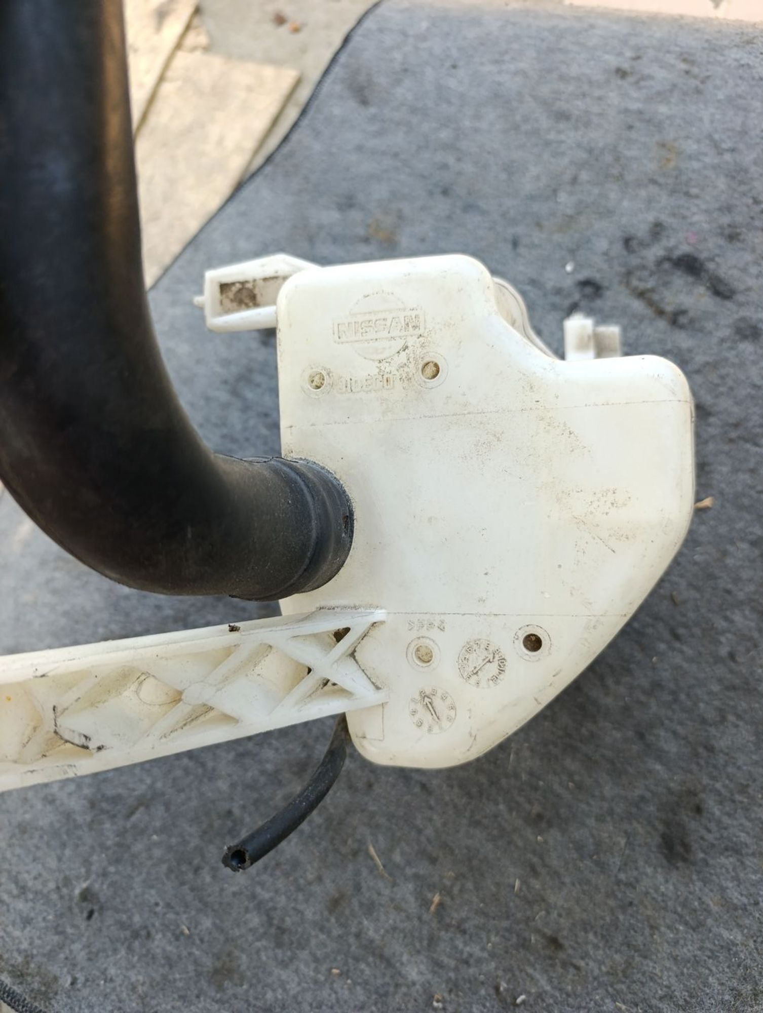 https://ycs.partsauto.market/partsauto-images/thmbs/userImages/d9b05010c61782443e0b3e264cf05921/part/38fef489-0466-43e1-b681-7d3c9496a73a_1783067416439.jpg