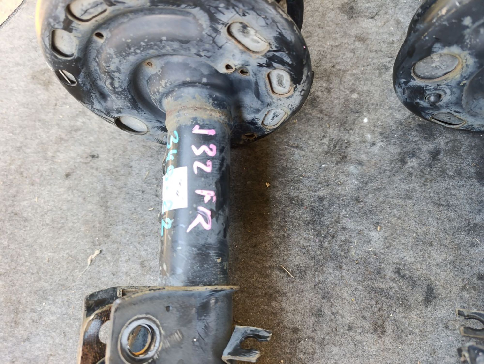 https://ycs.partsauto.market/partsauto-images/thmbs/userImages/d9b05010c61782443e0b3e264cf05921/part/3920d2bf-890d-4a64-8622-2f3a1315835a_1784193768774.jpg