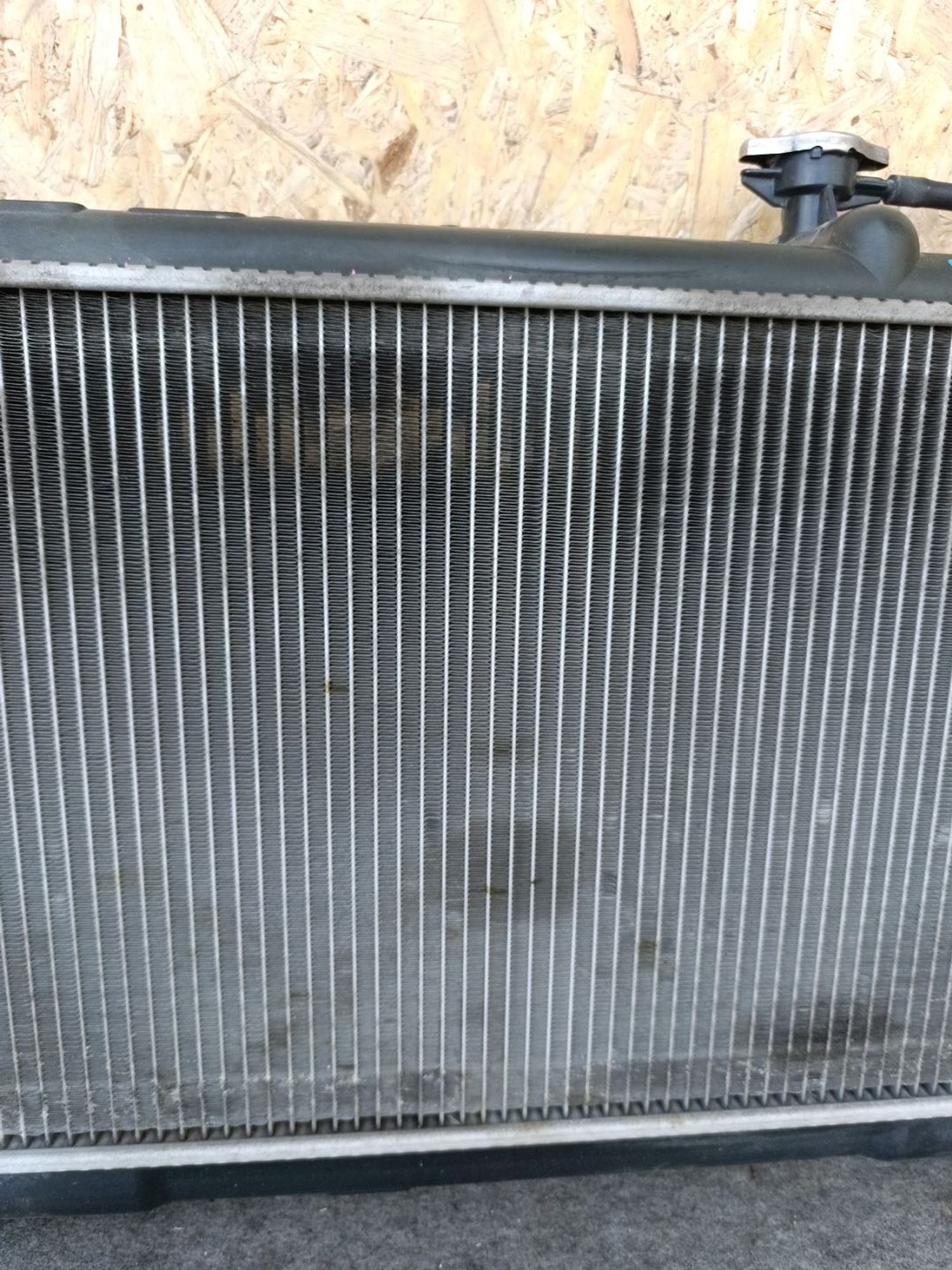 https://ycs.partsauto.market/partsauto-images/thmbs/userImages/d9b05010c61782443e0b3e264cf05921/part/3a07b30d-b4ef-4a90-bae8-3e5e6c3b05a6_1781364499533.jpg
