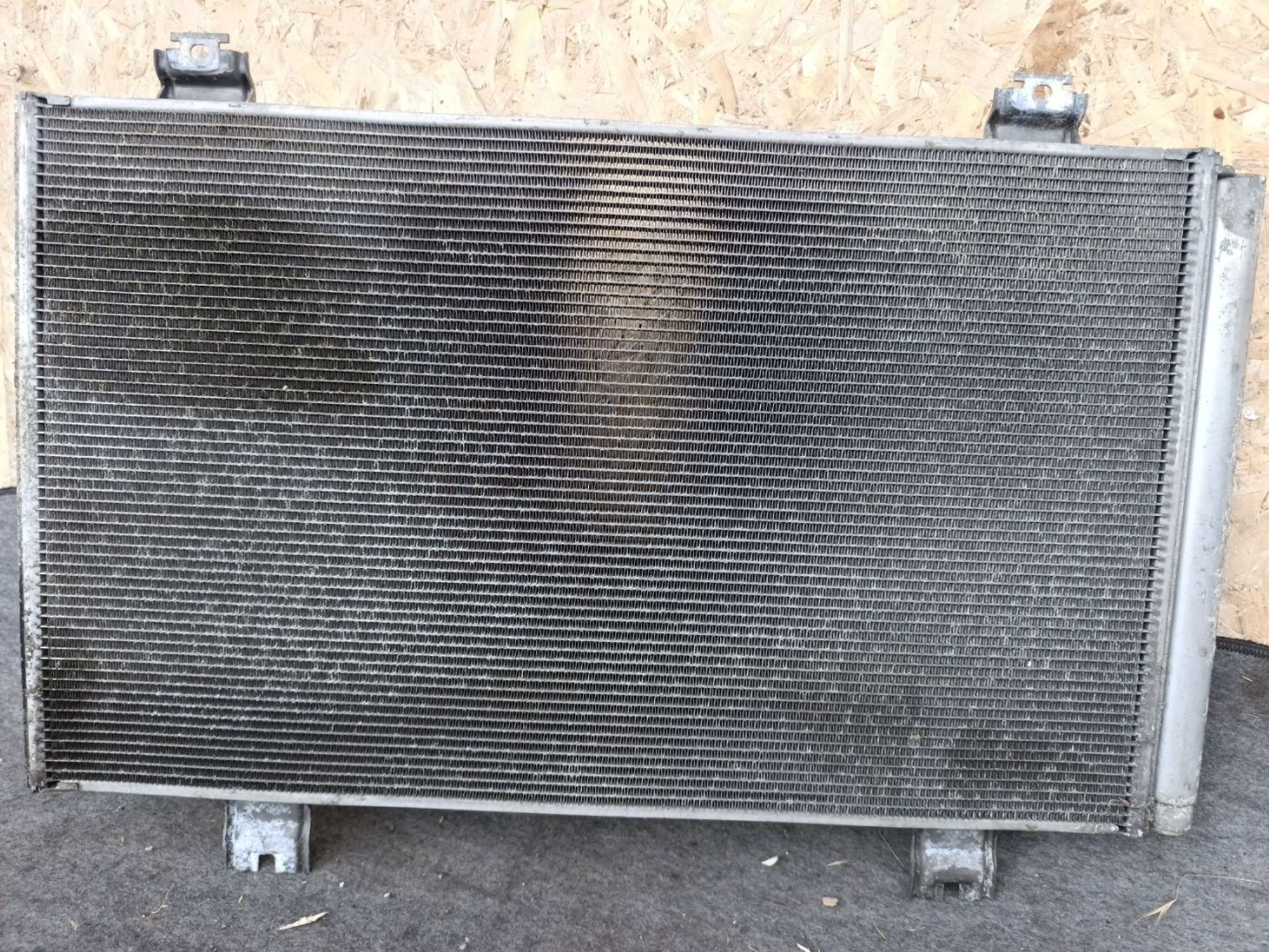 https://ycs.partsauto.market/partsauto-images/thmbs/userImages/d9b05010c61782443e0b3e264cf05921/part/3aaba583-62be-4494-9843-5d3f4b48ce64_1781626349569.jpg