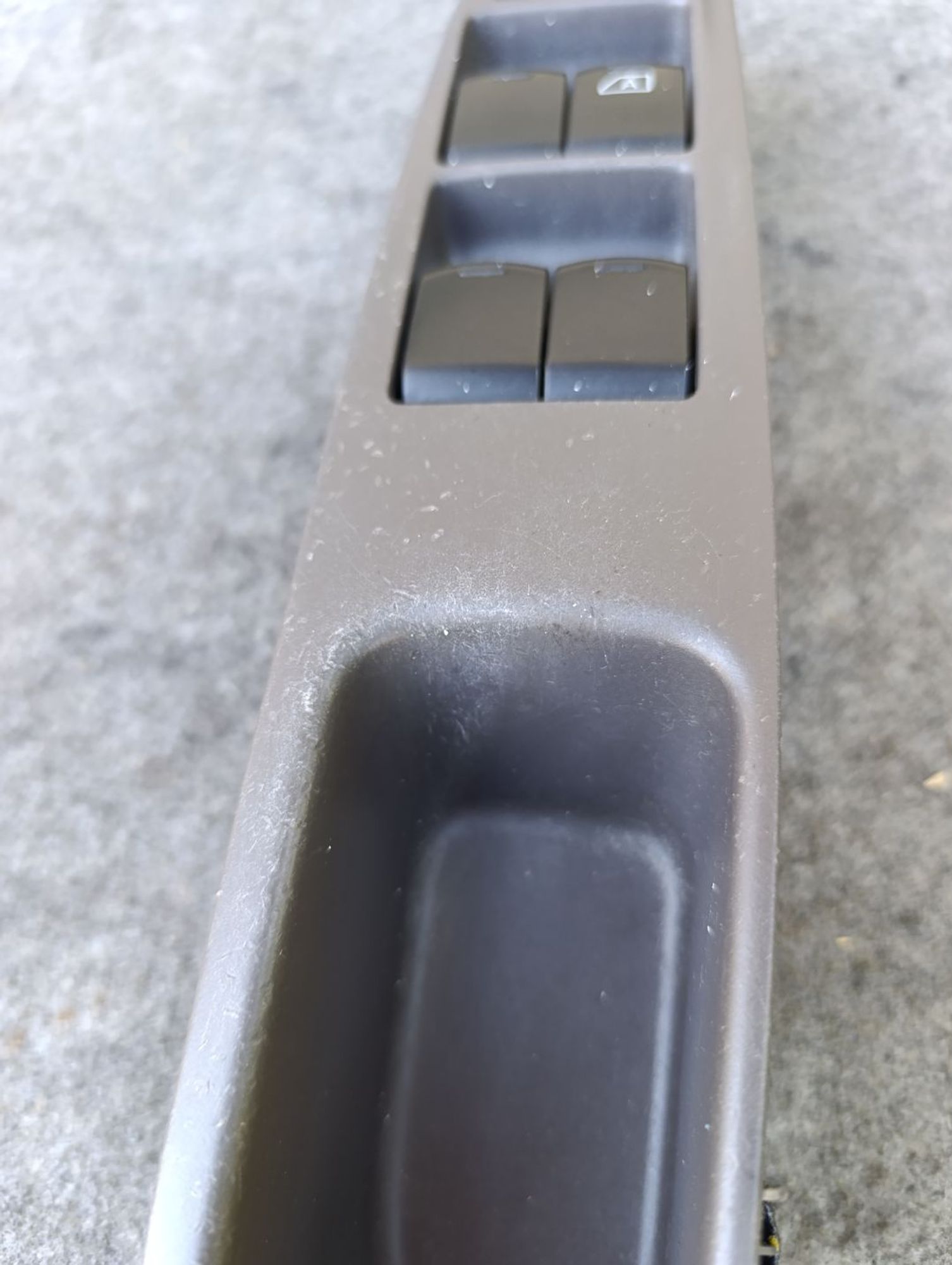https://ycs.partsauto.market/partsauto-images/thmbs/userImages/d9b05010c61782443e0b3e264cf05921/part/3b28a7f6-1c17-4d7b-bf48-0f88b87853d2_1783337437905.jpg