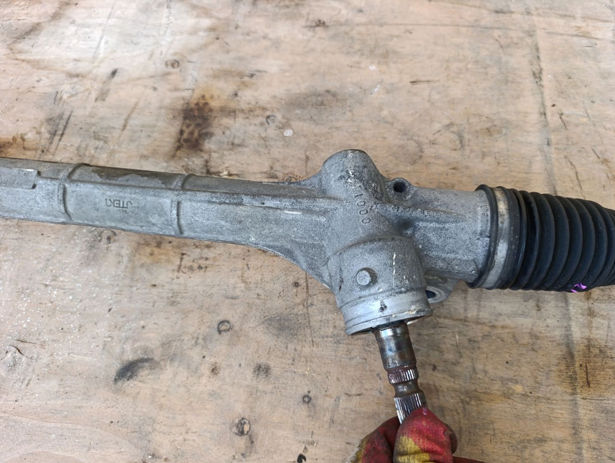 https://ycs.partsauto.market/partsauto-images/thmbs/userImages/d9b05010c61782443e0b3e264cf05921/part/3c850cee-817b-4a4f-a350-d465be16f8fe_1784298212382.jpg