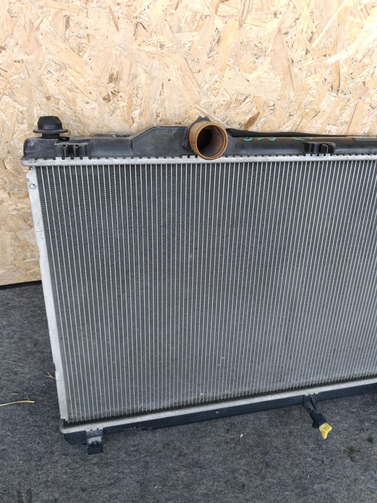 https://ycs.partsauto.market/partsauto-images/thmbs/userImages/d9b05010c61782443e0b3e264cf05921/part/3ceee125-de0f-4ec5-a864-cf79ce10cb20_1781097562586.jpg