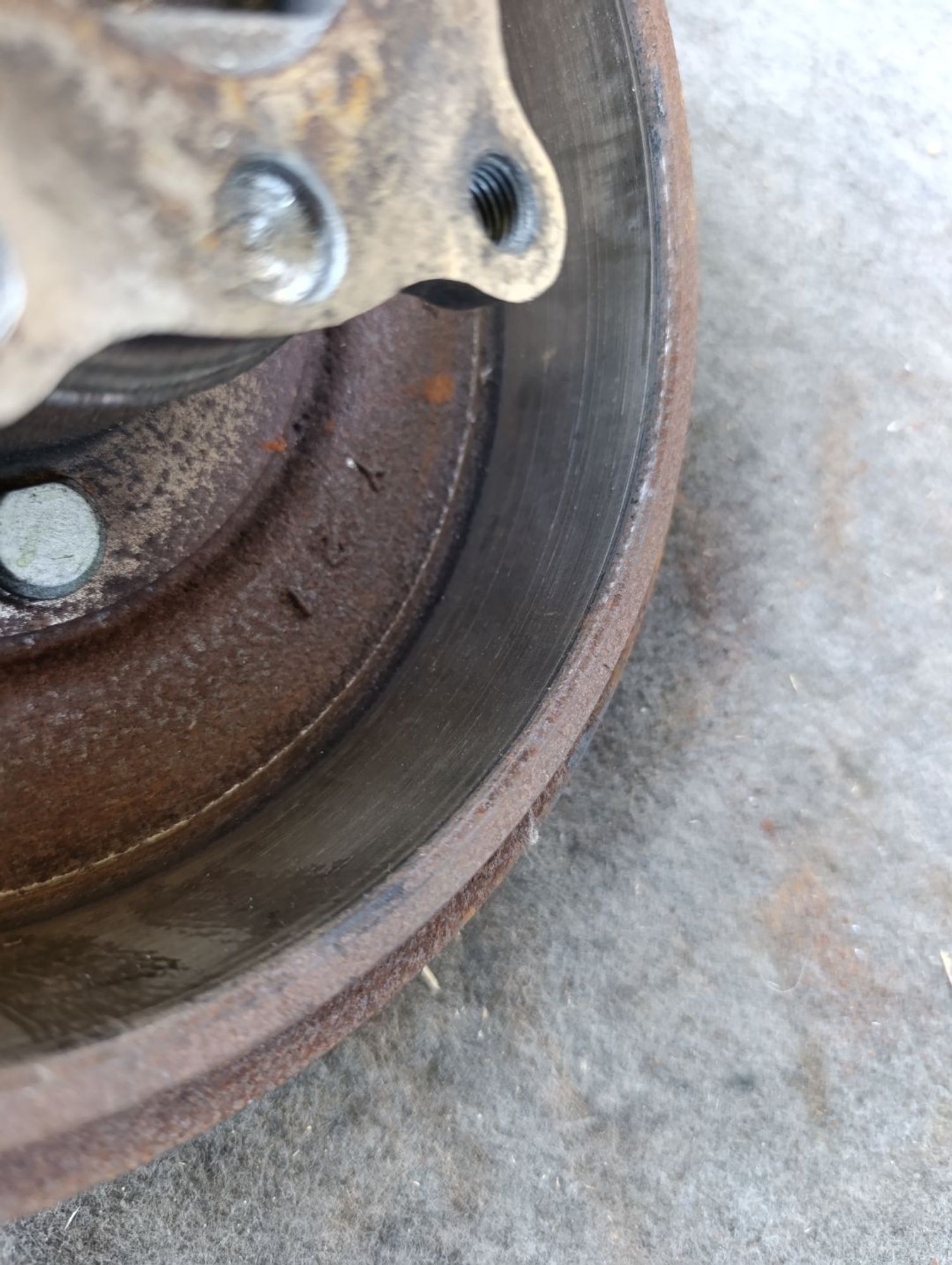 https://ycs.partsauto.market/partsauto-images/thmbs/userImages/d9b05010c61782443e0b3e264cf05921/part/3cf1aec2-e1f4-4e07-8a6c-4938d8b209a6_1784454667194.jpg