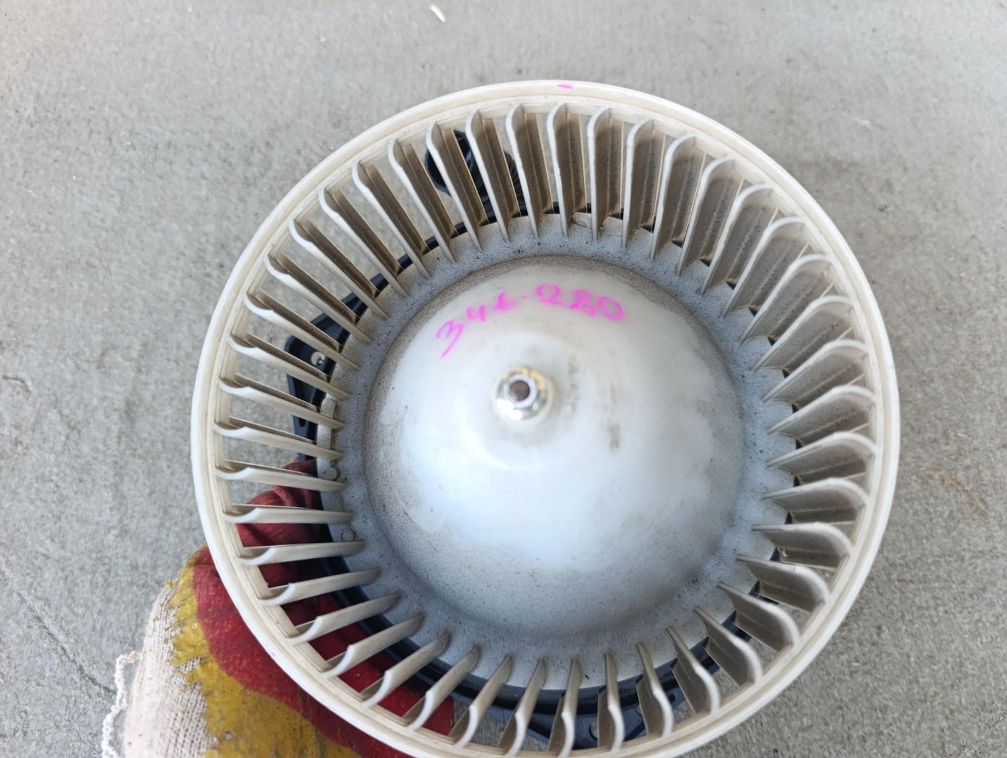https://ycs.partsauto.market/partsauto-images/thmbs/userImages/d9b05010c61782443e0b3e264cf05921/part/3db2dfd1-b3e1-4a4a-a0bd-bf974b828b7a_1785423041690.jpg