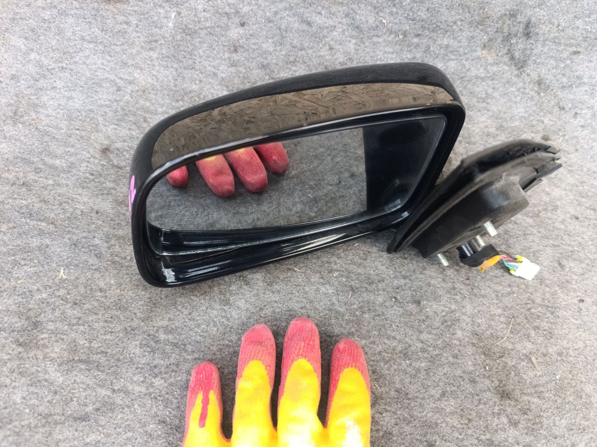 https://ycs.partsauto.market/partsauto-images/thmbs/userImages/d9b05010c61782443e0b3e264cf05921/part/3dba3d5c-5c9e-47bb-a4e7-160847dd8959_1779108370181.jpg
