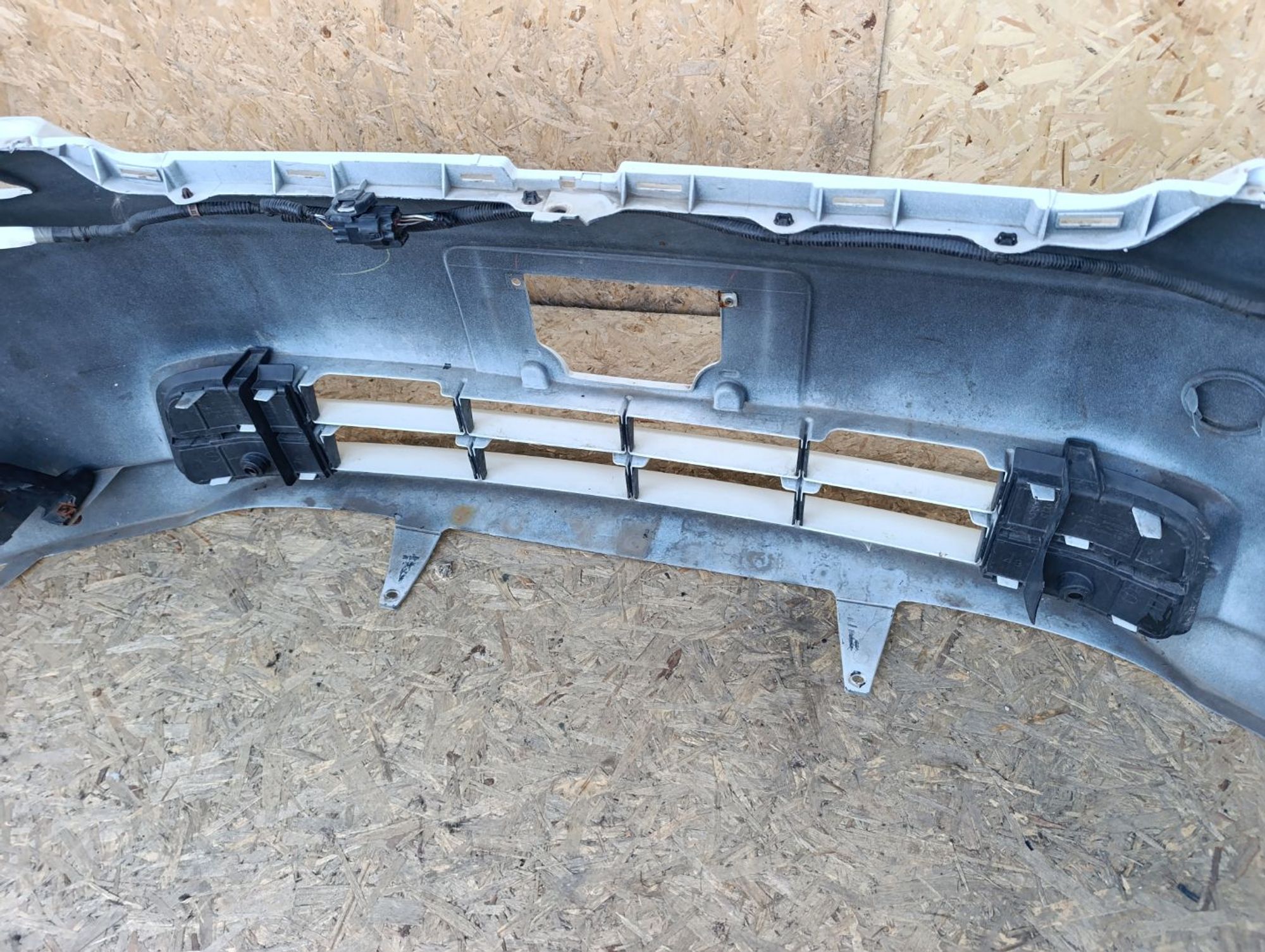 https://ycs.partsauto.market/partsauto-images/thmbs/userImages/d9b05010c61782443e0b3e264cf05921/part/3dc4fd87-011b-4f63-bb3e-d76dc446a0b3_1783267802752.jpg
