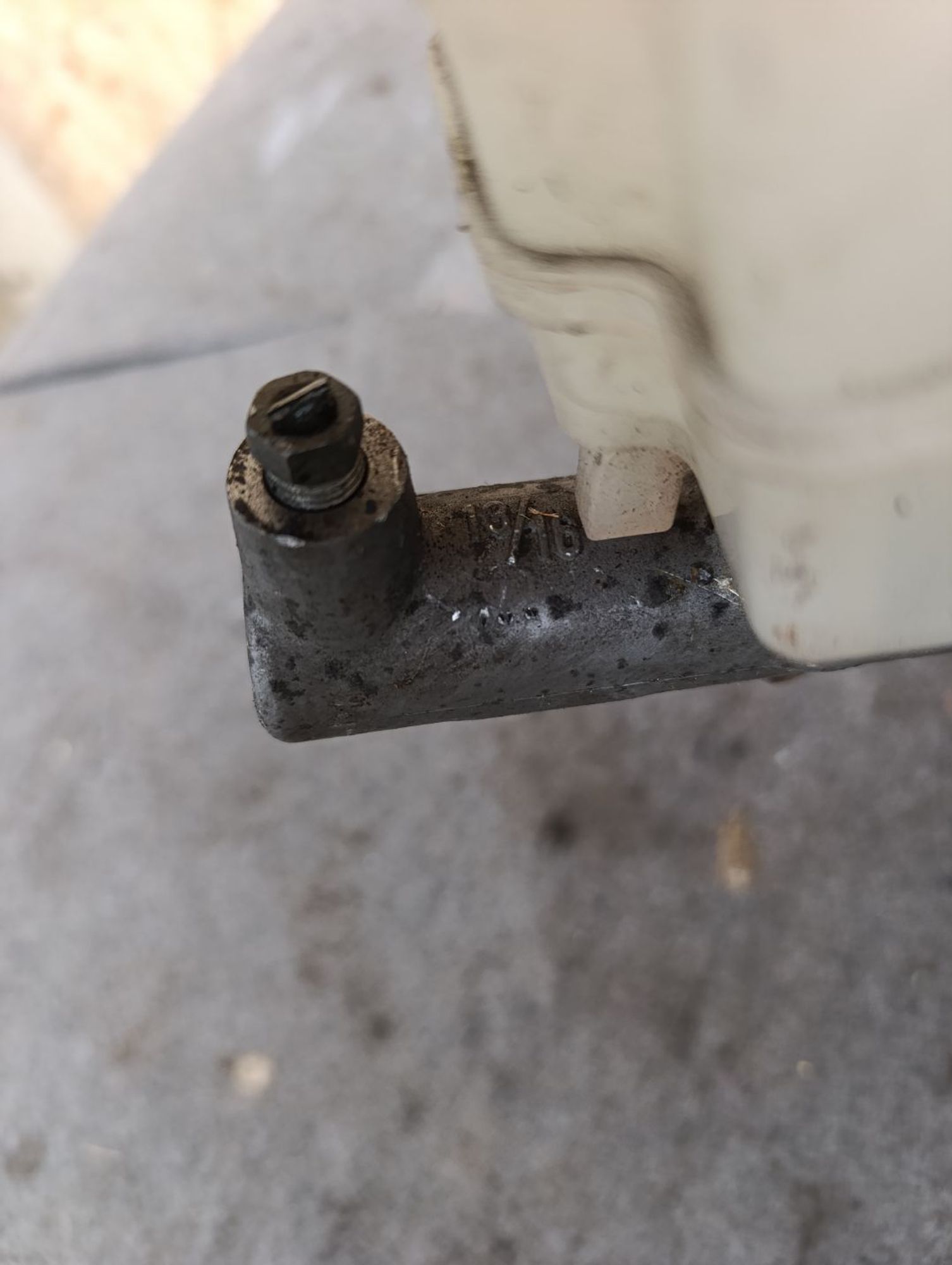 https://ycs.partsauto.market/partsauto-images/thmbs/userImages/d9b05010c61782443e0b3e264cf05921/part/412e919d-7dd4-4769-9c8e-ed2cdf6f2233_1783700395688.jpg