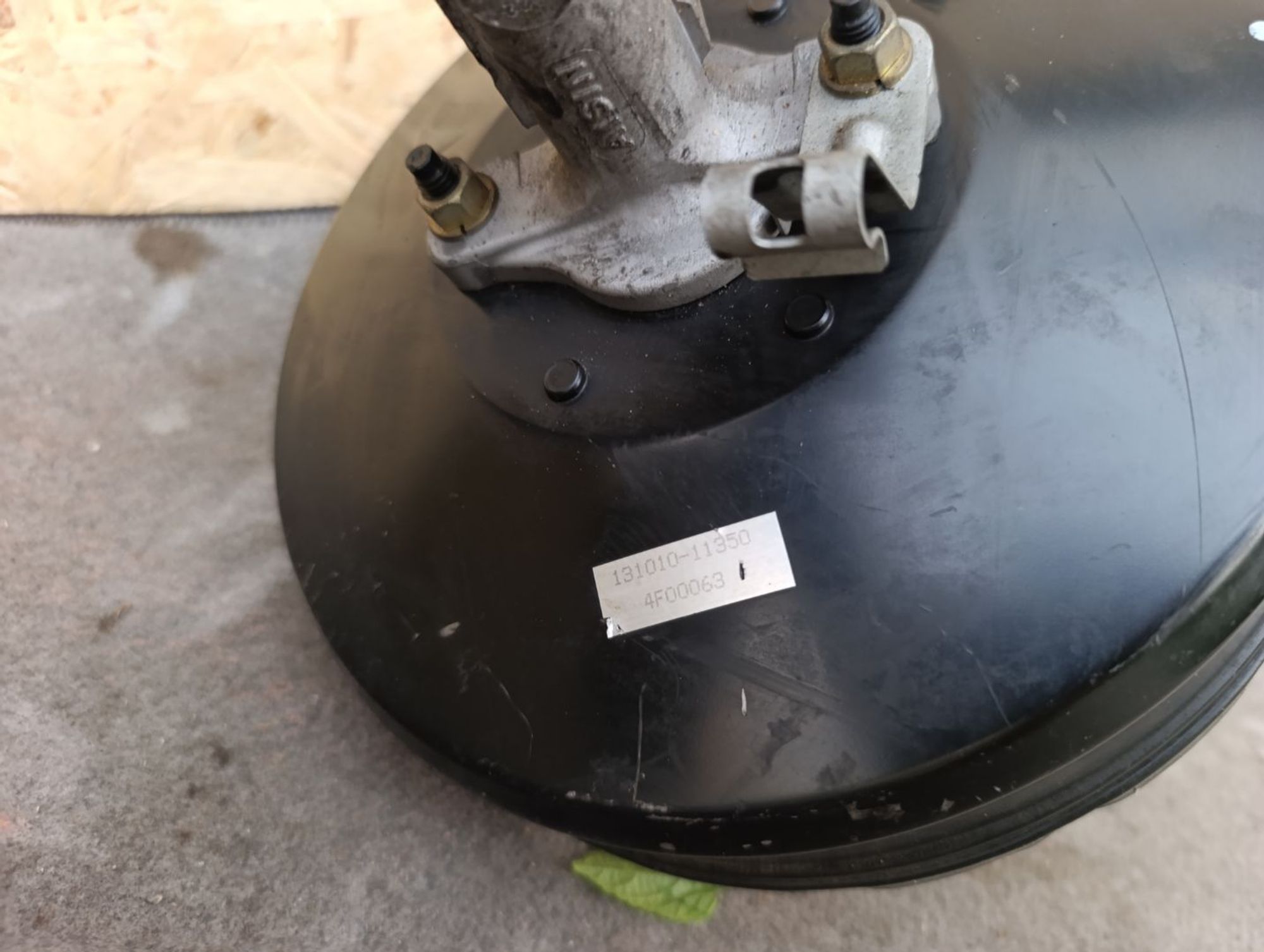 https://ycs.partsauto.market/partsauto-images/thmbs/userImages/d9b05010c61782443e0b3e264cf05921/part/42ba3438-8b44-465c-a704-a7d1b6b837e7_1783701306250.jpg