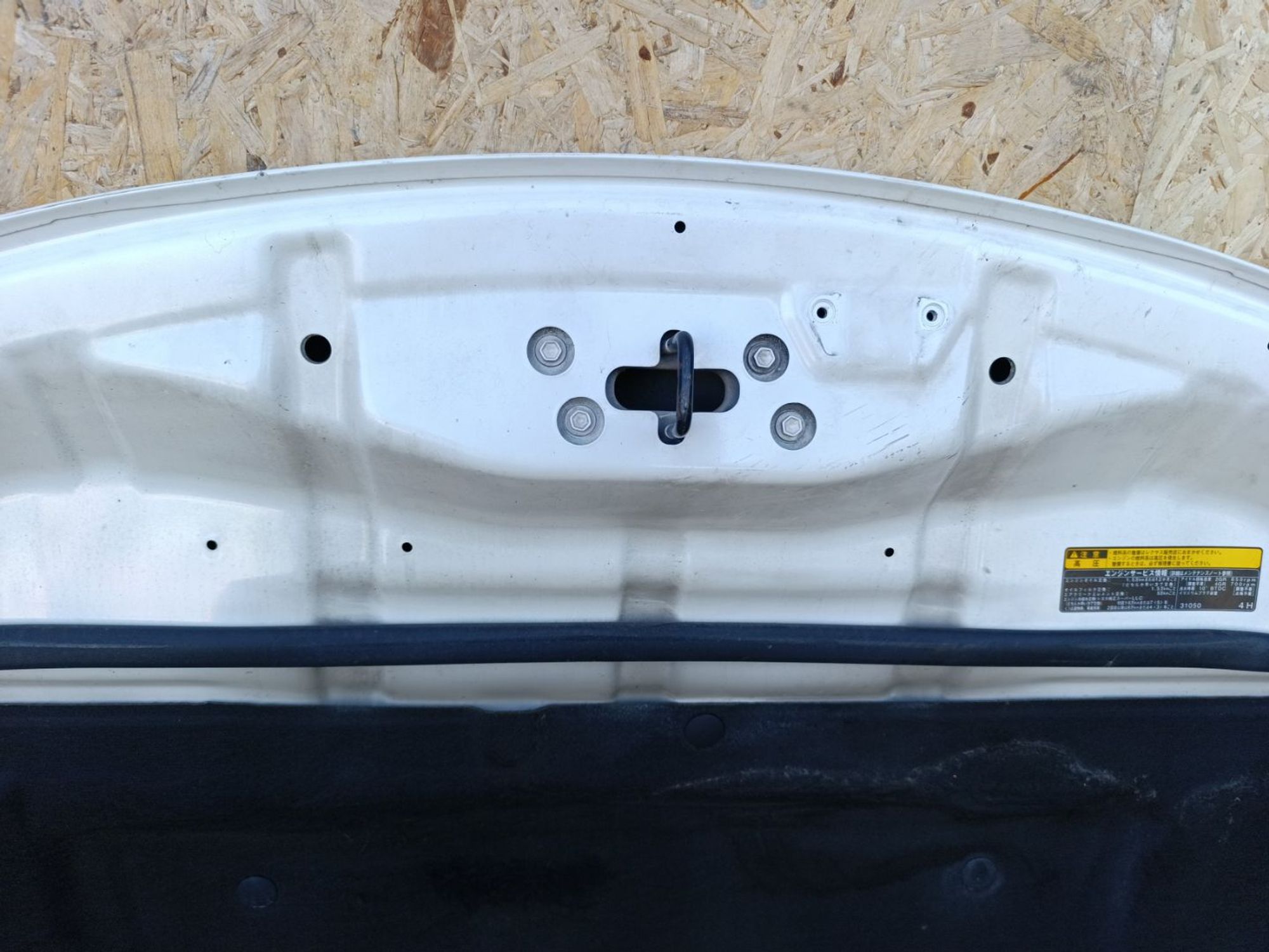 https://ycs.partsauto.market/partsauto-images/thmbs/userImages/d9b05010c61782443e0b3e264cf05921/part/43056e2b-cc98-4db4-a8f6-e4175b47fd6a_1781789499182.jpg