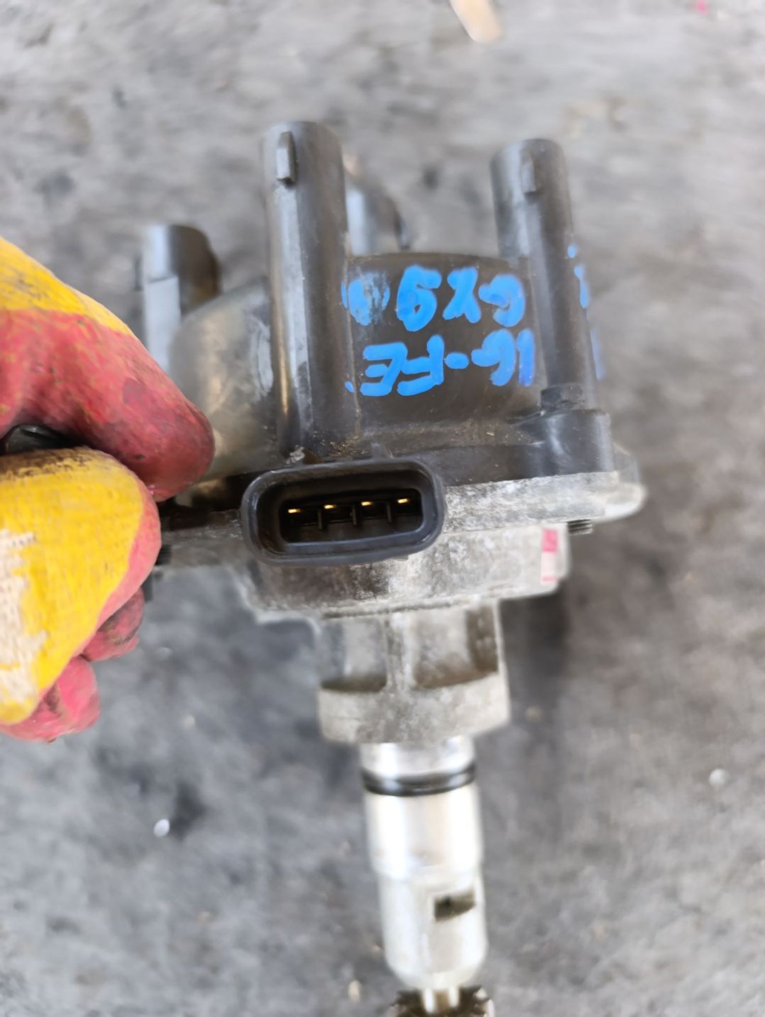 https://ycs.partsauto.market/partsauto-images/thmbs/userImages/d9b05010c61782443e0b3e264cf05921/part/43241c23-c47c-4d4d-8151-7eab97d44b24_1783589614369.jpg