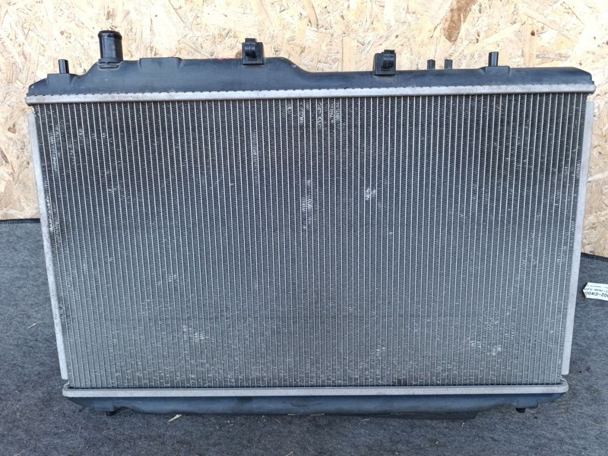 https://ycs.partsauto.market/partsauto-images/thmbs/userImages/d9b05010c61782443e0b3e264cf05921/part/43a53361-3411-424d-ad02-3520656e50c2_1781625422456.jpg