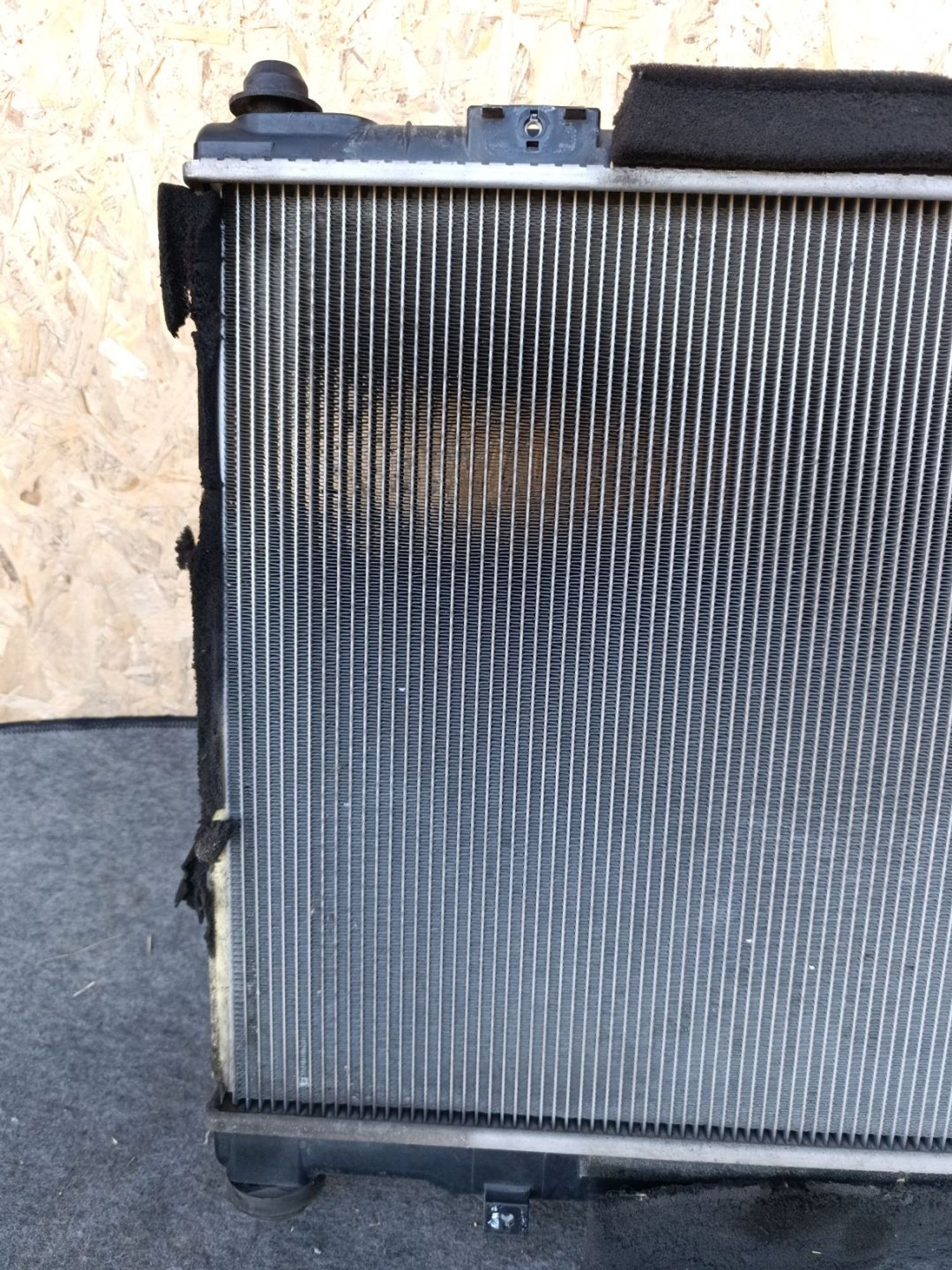https://ycs.partsauto.market/partsauto-images/thmbs/userImages/d9b05010c61782443e0b3e264cf05921/part/4434b2f8-5864-4eb5-a970-4fce2e727d0c_1781620416861.jpg