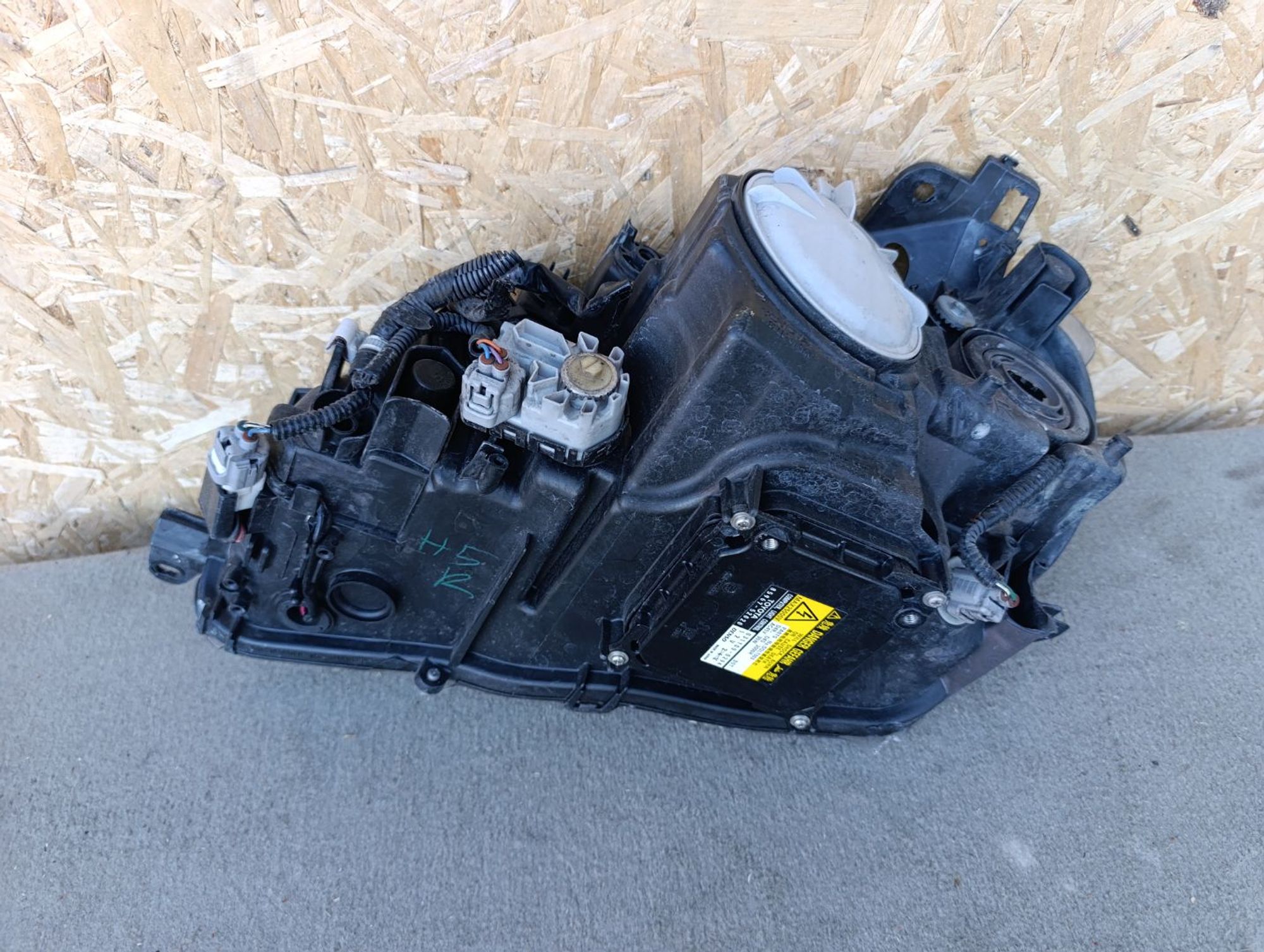 https://ycs.partsauto.market/partsauto-images/thmbs/userImages/d9b05010c61782443e0b3e264cf05921/part/483978ff-3c3e-4fe9-bd5b-ca16bf8946fa_1785338256701.jpg