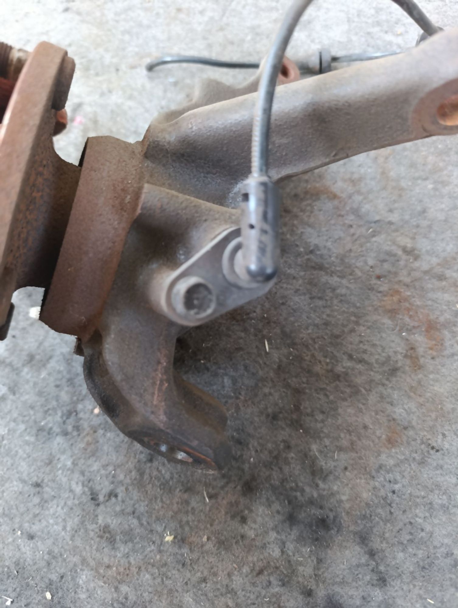 https://ycs.partsauto.market/partsauto-images/thmbs/userImages/d9b05010c61782443e0b3e264cf05921/part/48f1886d-0b1b-424c-8637-38bb604385cb_1784456286976.jpg