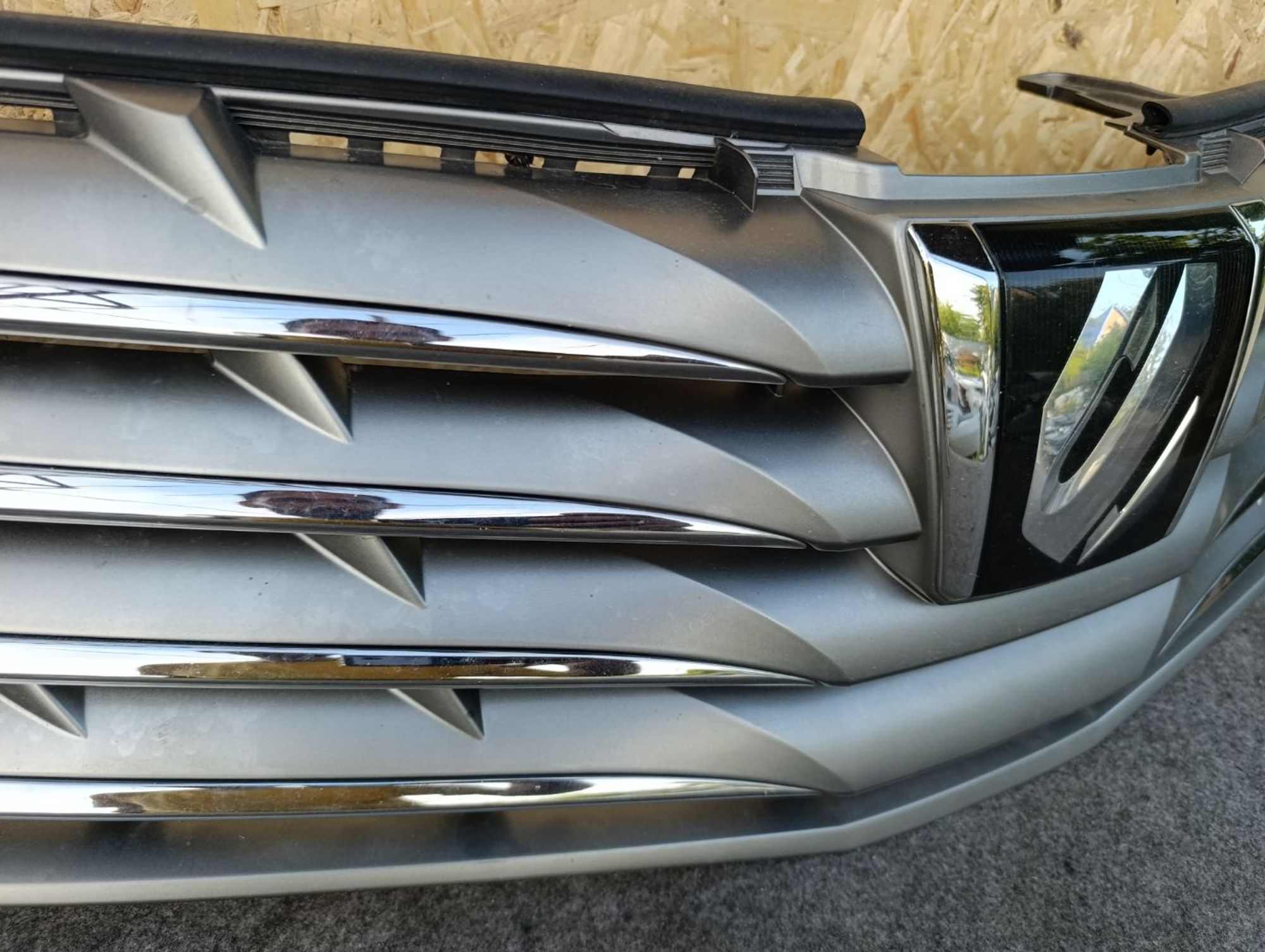 https://ycs.partsauto.market/partsauto-images/thmbs/userImages/d9b05010c61782443e0b3e264cf05921/part/4aa6547d-31ed-4f9e-88b7-92a73aaa107e_1783521761031.jpg
