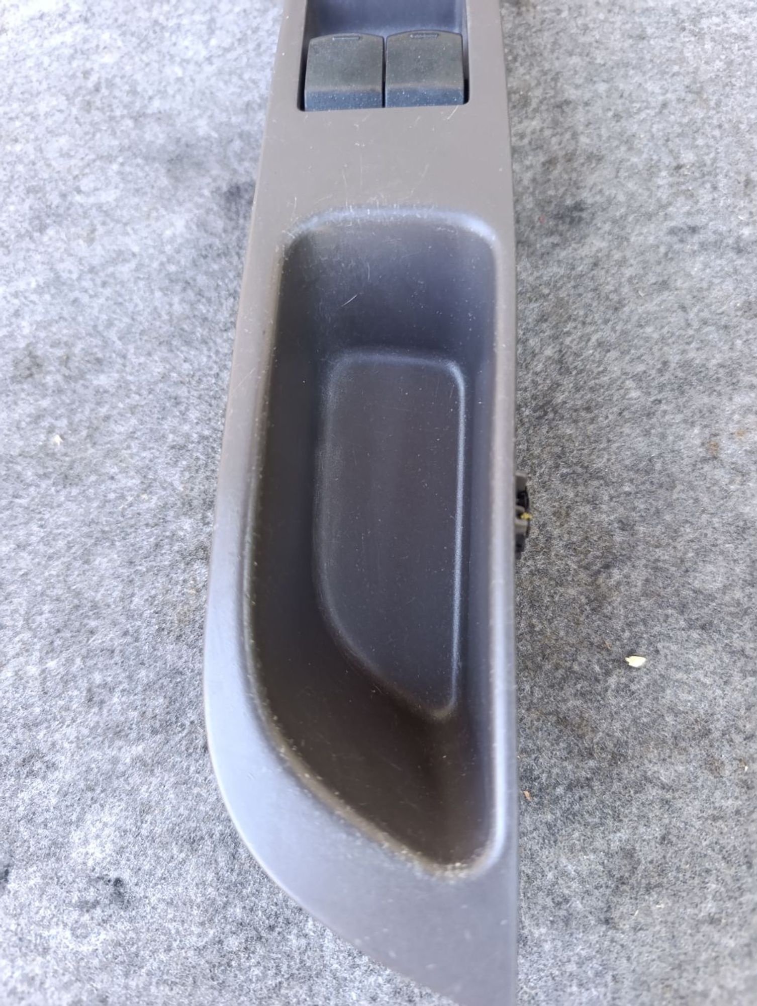 https://ycs.partsauto.market/partsauto-images/thmbs/userImages/d9b05010c61782443e0b3e264cf05921/part/4b406130-4931-46f3-b199-c538ac0985a9_1783337229329.jpg