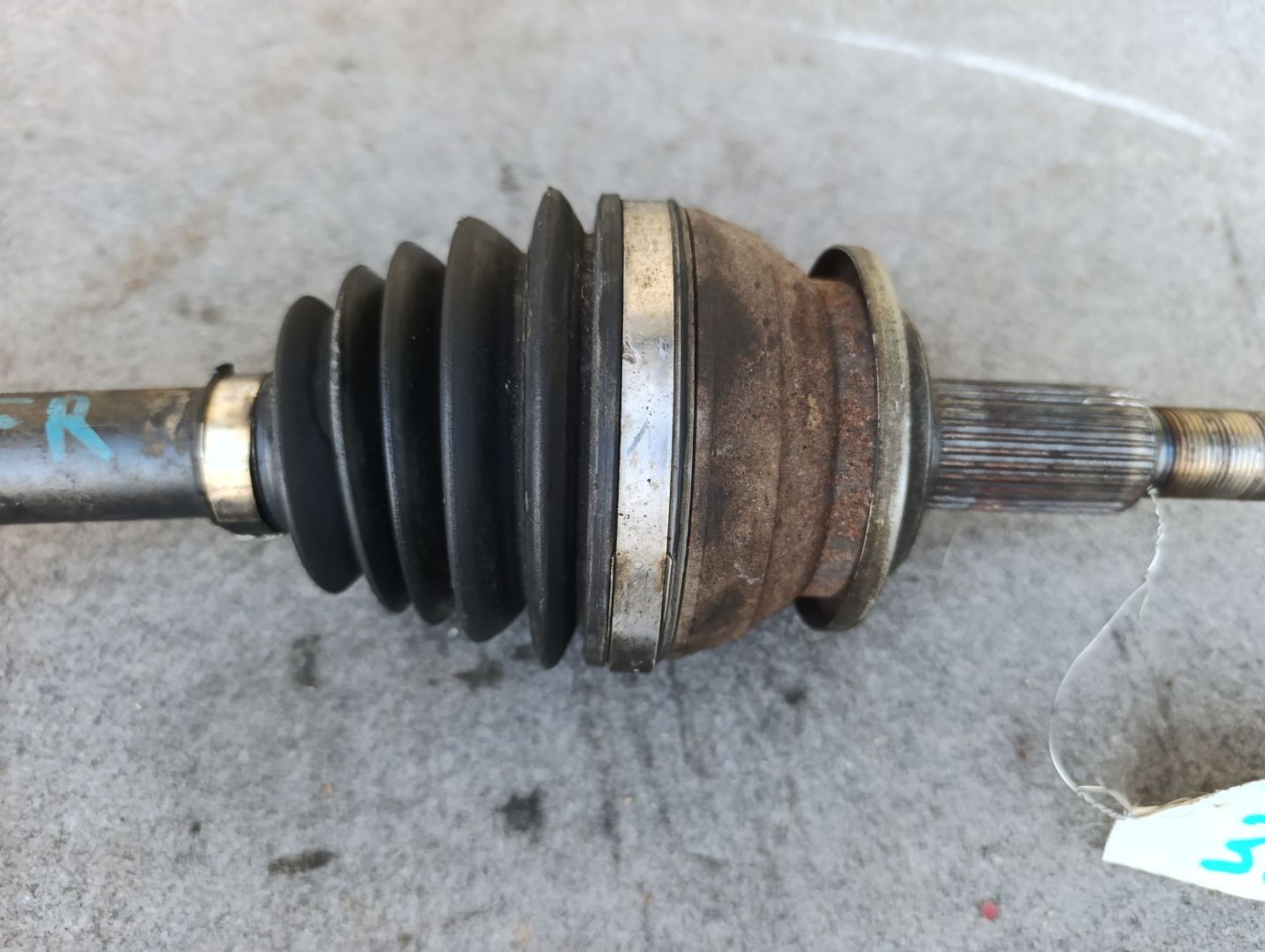 https://ycs.partsauto.market/partsauto-images/thmbs/userImages/d9b05010c61782443e0b3e264cf05921/part/4b94c647-acb3-4e48-9599-0c0f9752d64a_1783611958319.jpg