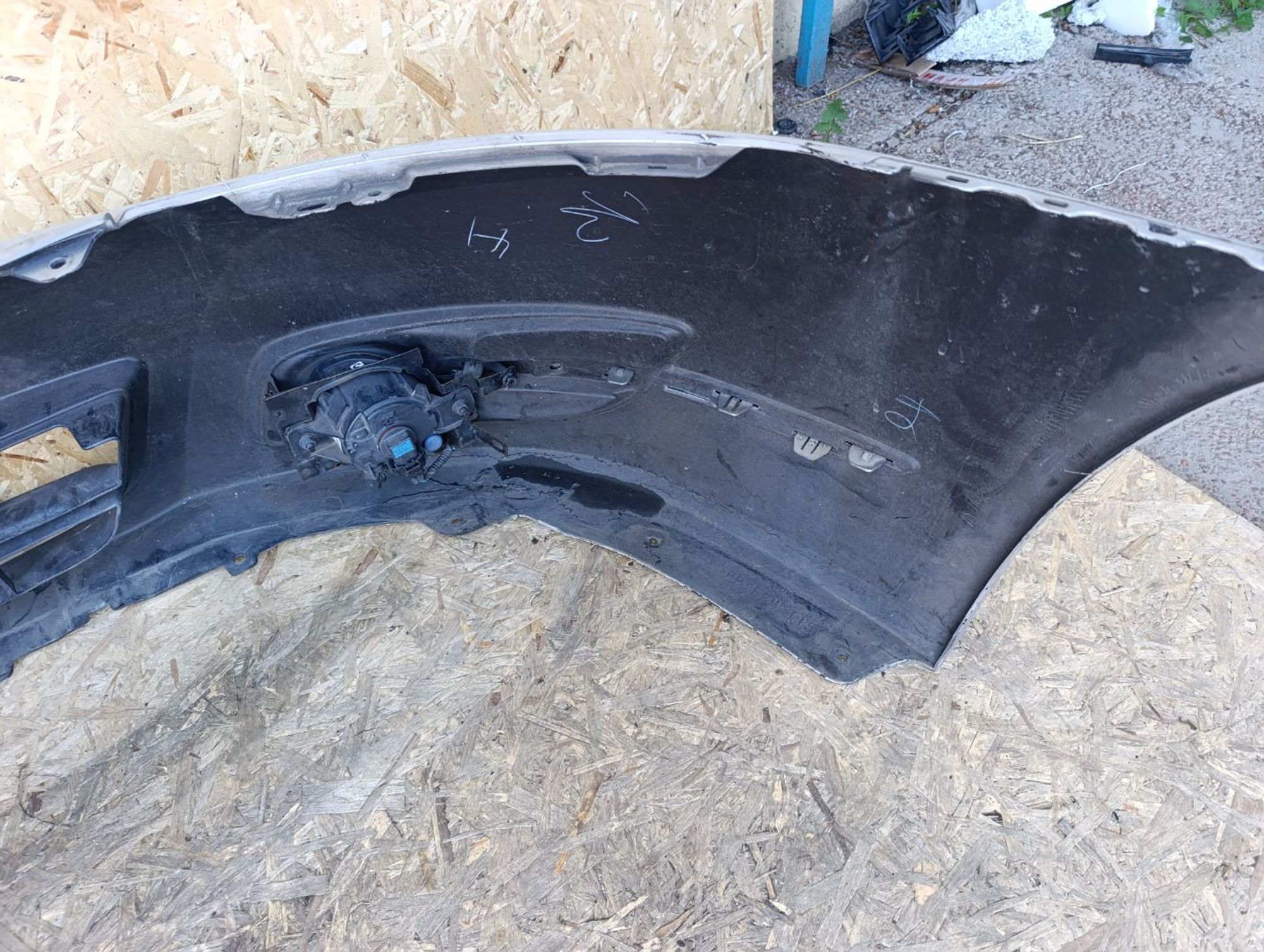 https://ycs.partsauto.market/partsauto-images/thmbs/userImages/d9b05010c61782443e0b3e264cf05921/part/4d04a9a1-4c50-4df9-8ffd-d3106c6c9356_1782484986178.jpg
