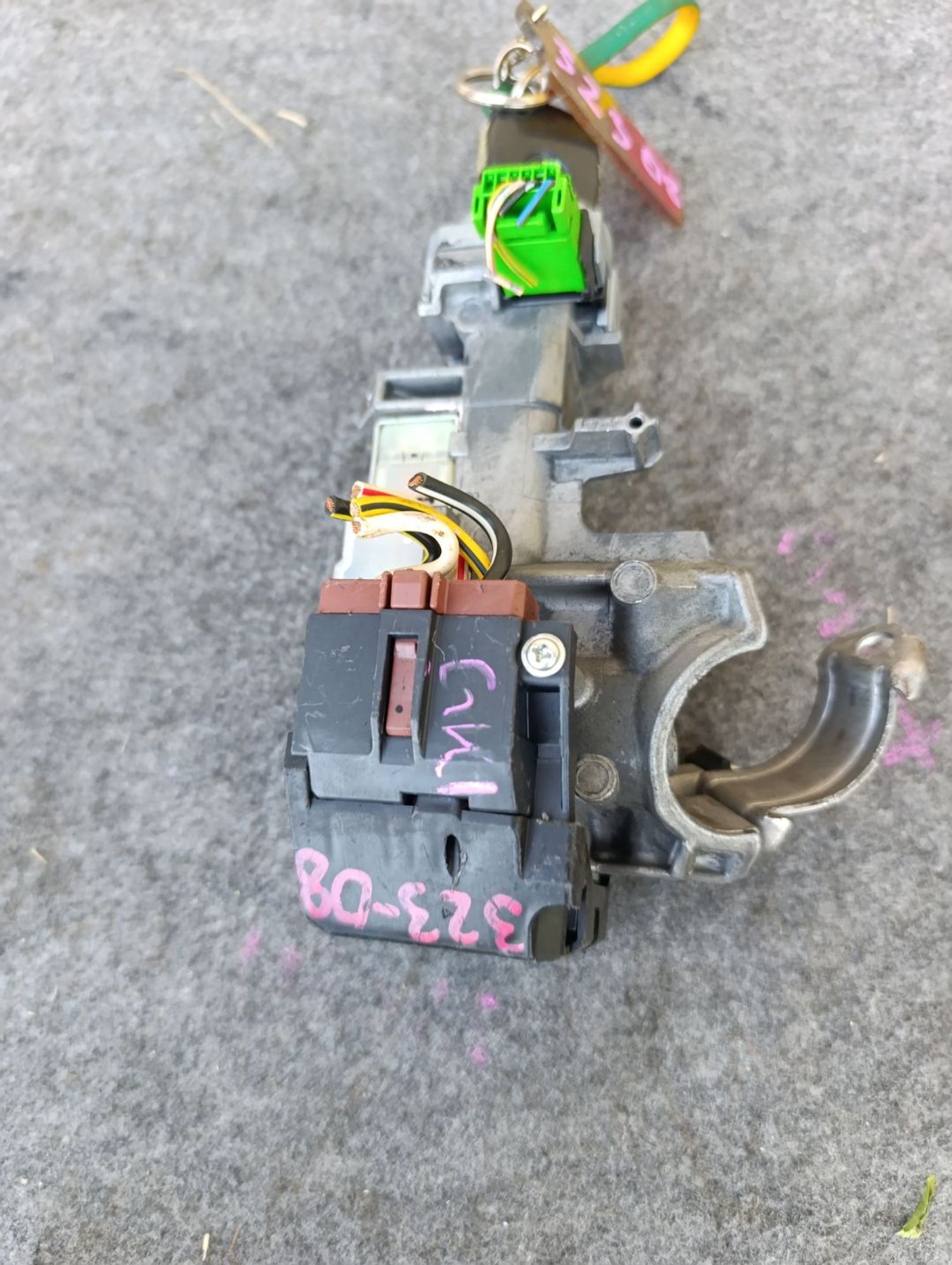 https://ycs.partsauto.market/partsauto-images/thmbs/userImages/d9b05010c61782443e0b3e264cf05921/part/4d6a65da-5f93-4970-b582-3e3ed83c6b90_1783435166357.jpg