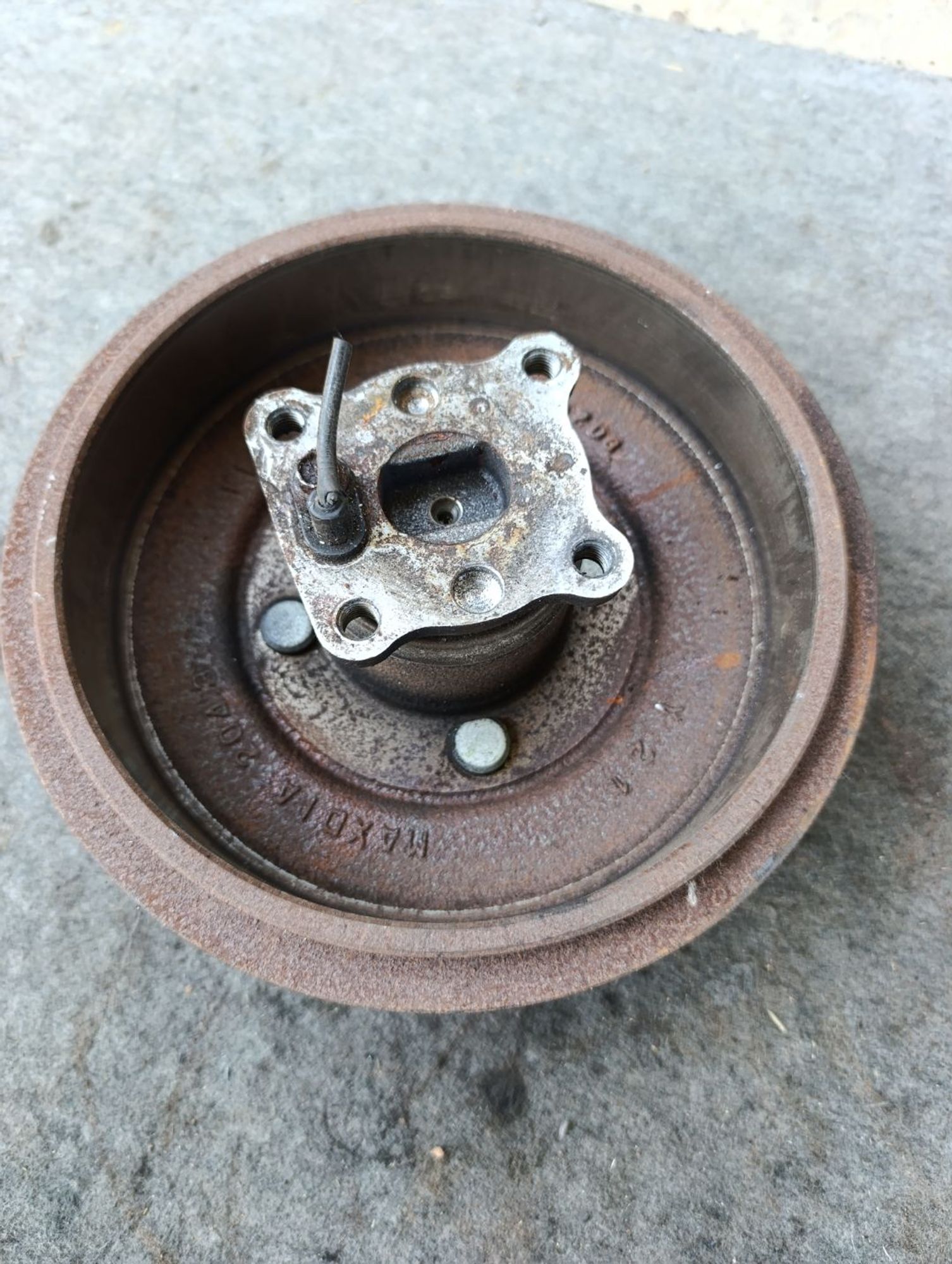 https://ycs.partsauto.market/partsauto-images/thmbs/userImages/d9b05010c61782443e0b3e264cf05921/part/509e63fd-f79b-400d-8c8f-c2a0412d9c36_1784454664971.jpg