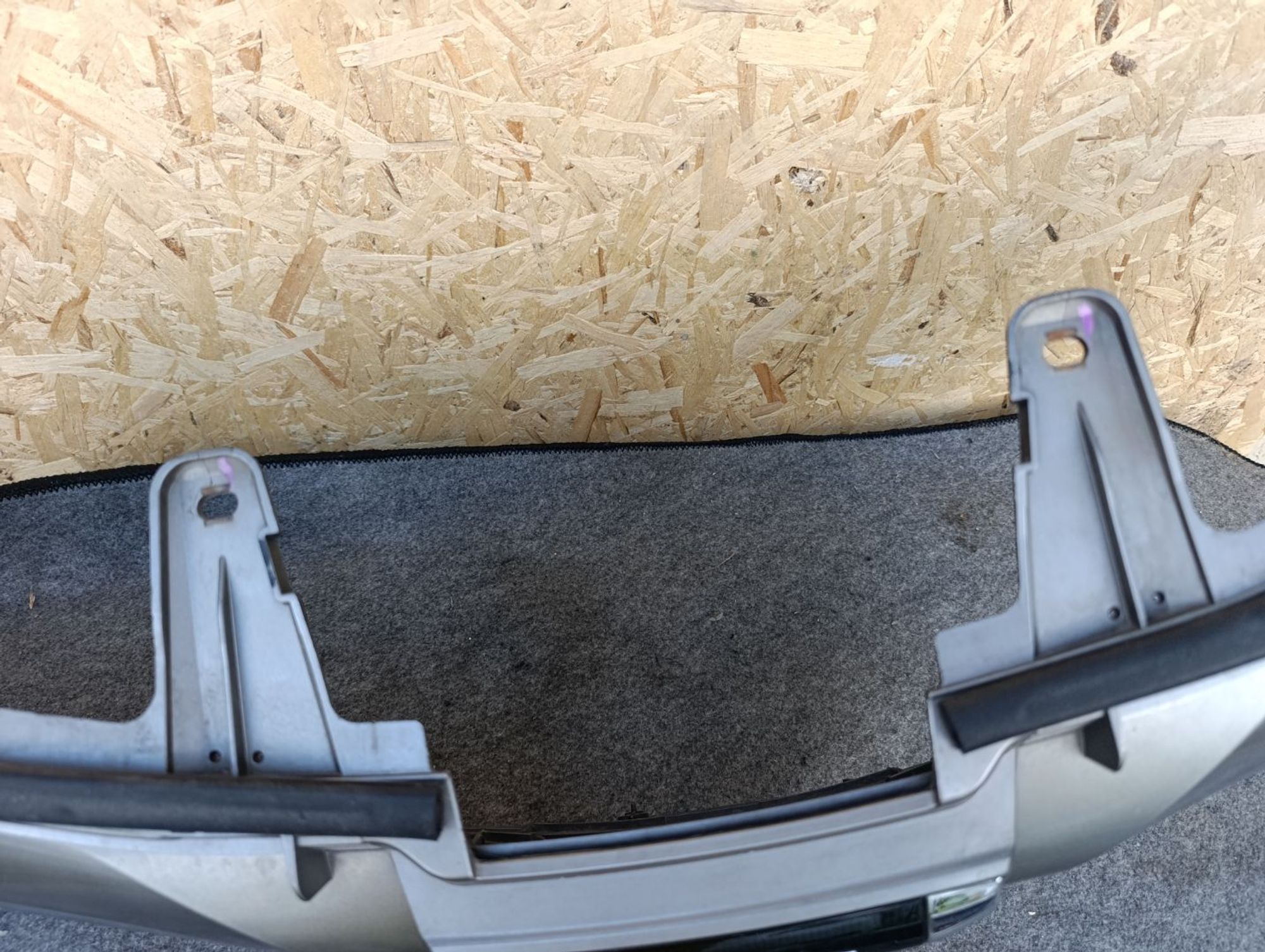 https://ycs.partsauto.market/partsauto-images/thmbs/userImages/d9b05010c61782443e0b3e264cf05921/part/51b5d11f-ff71-4701-b615-4850ffd600c8_1783520965671.jpg