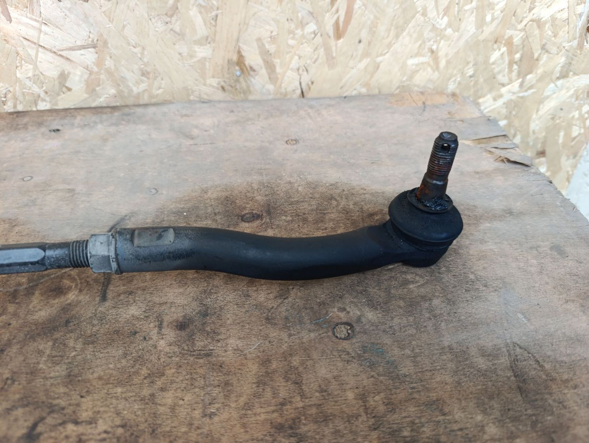 https://ycs.partsauto.market/partsauto-images/thmbs/userImages/d9b05010c61782443e0b3e264cf05921/part/520f3470-d651-4b66-a97d-320f32a9d8f4_1784302026230.jpg