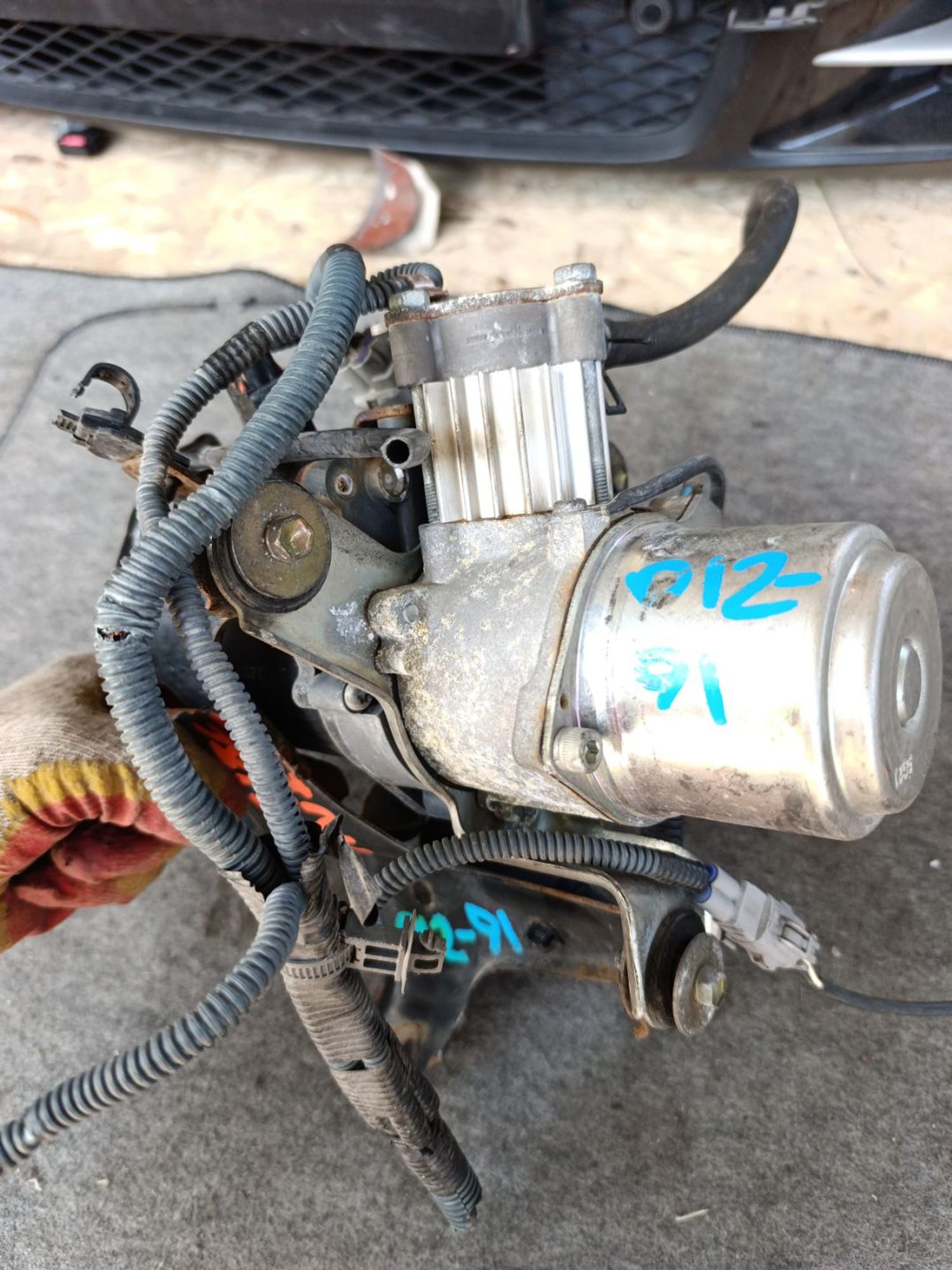 https://ycs.partsauto.market/partsauto-images/thmbs/userImages/d9b05010c61782443e0b3e264cf05921/part/52221b32-0de7-42eb-9f3f-a0c14db07246_1781611609848.jpg
