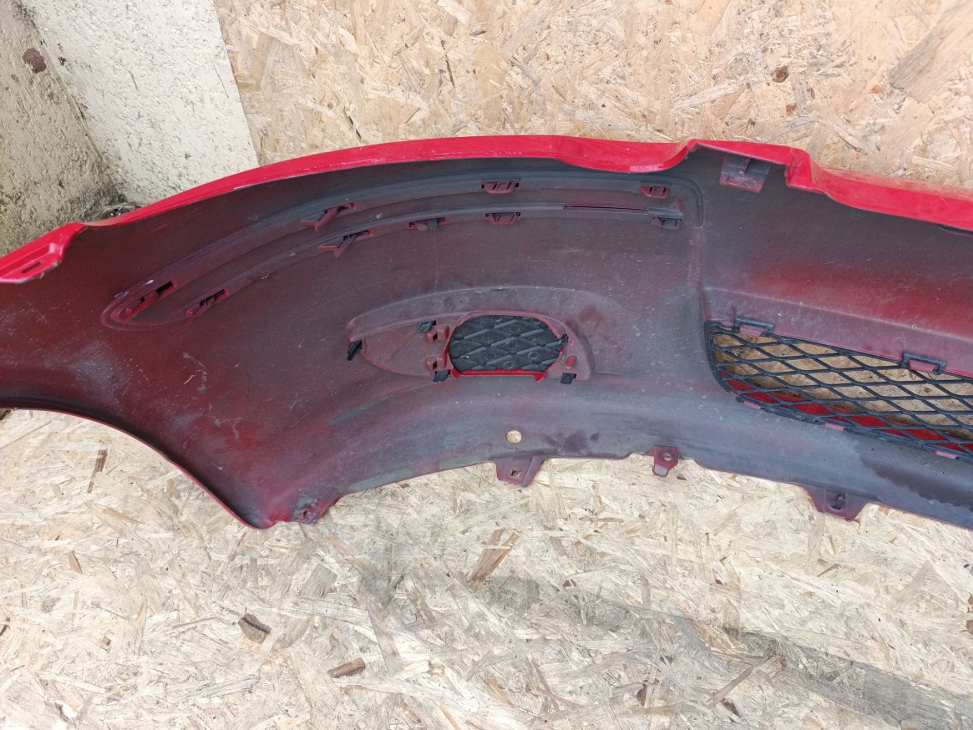 https://ycs.partsauto.market/partsauto-images/thmbs/userImages/d9b05010c61782443e0b3e264cf05921/part/540b14b1-effc-46a8-be44-2f2c29f437ca_1782042665232.jpg