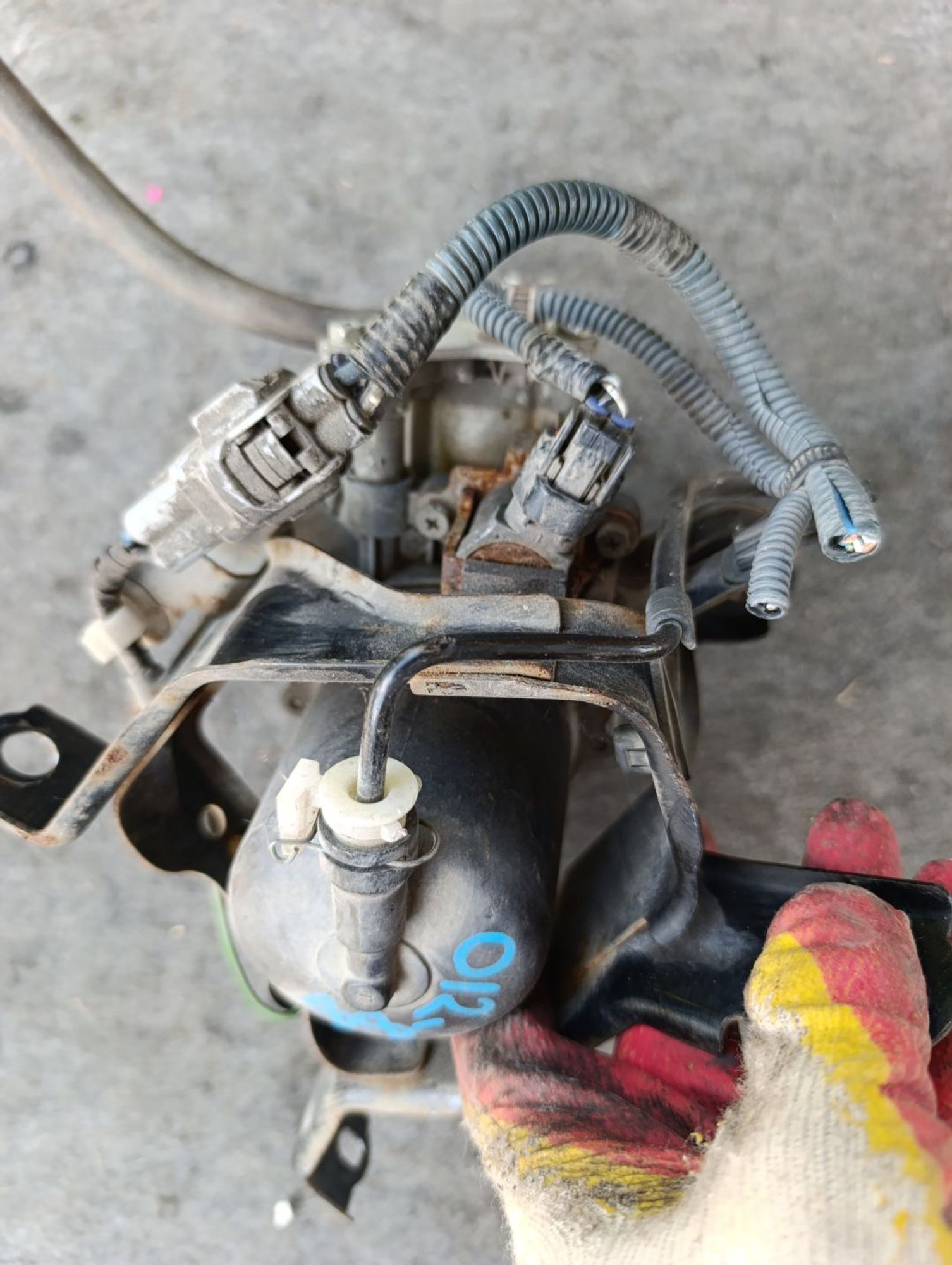 https://ycs.partsauto.market/partsauto-images/thmbs/userImages/d9b05010c61782443e0b3e264cf05921/part/5500b28c-47a8-4abc-8188-681dee6bfe1a_1783069992688.jpg