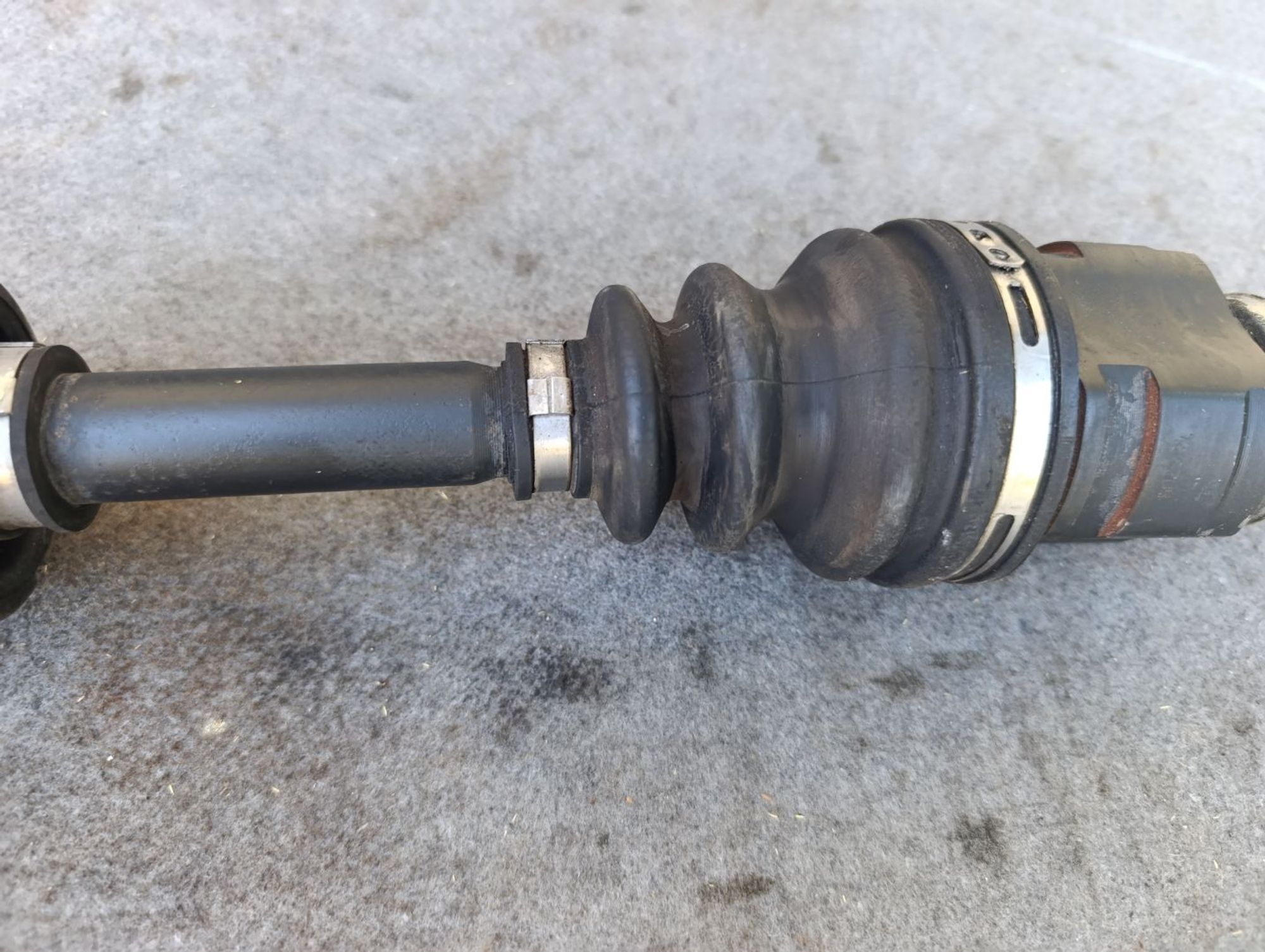 https://ycs.partsauto.market/partsauto-images/thmbs/userImages/d9b05010c61782443e0b3e264cf05921/part/560571a1-4c8a-438b-9229-a0fa14d5f58e_1783777405625.jpg