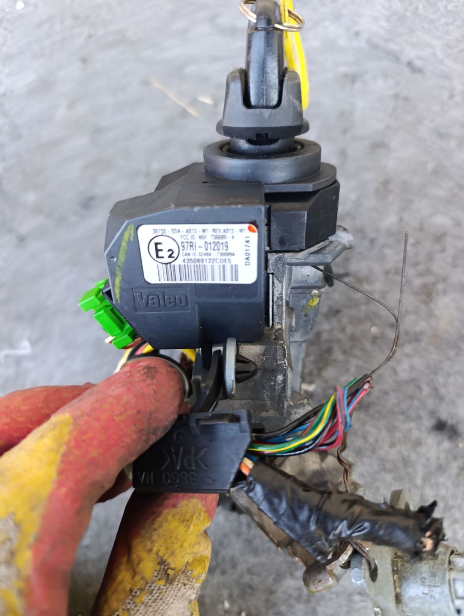 https://ycs.partsauto.market/partsauto-images/thmbs/userImages/d9b05010c61782443e0b3e264cf05921/part/564000a8-1d75-4c41-906f-203a8d56af58_1783436345087.jpg