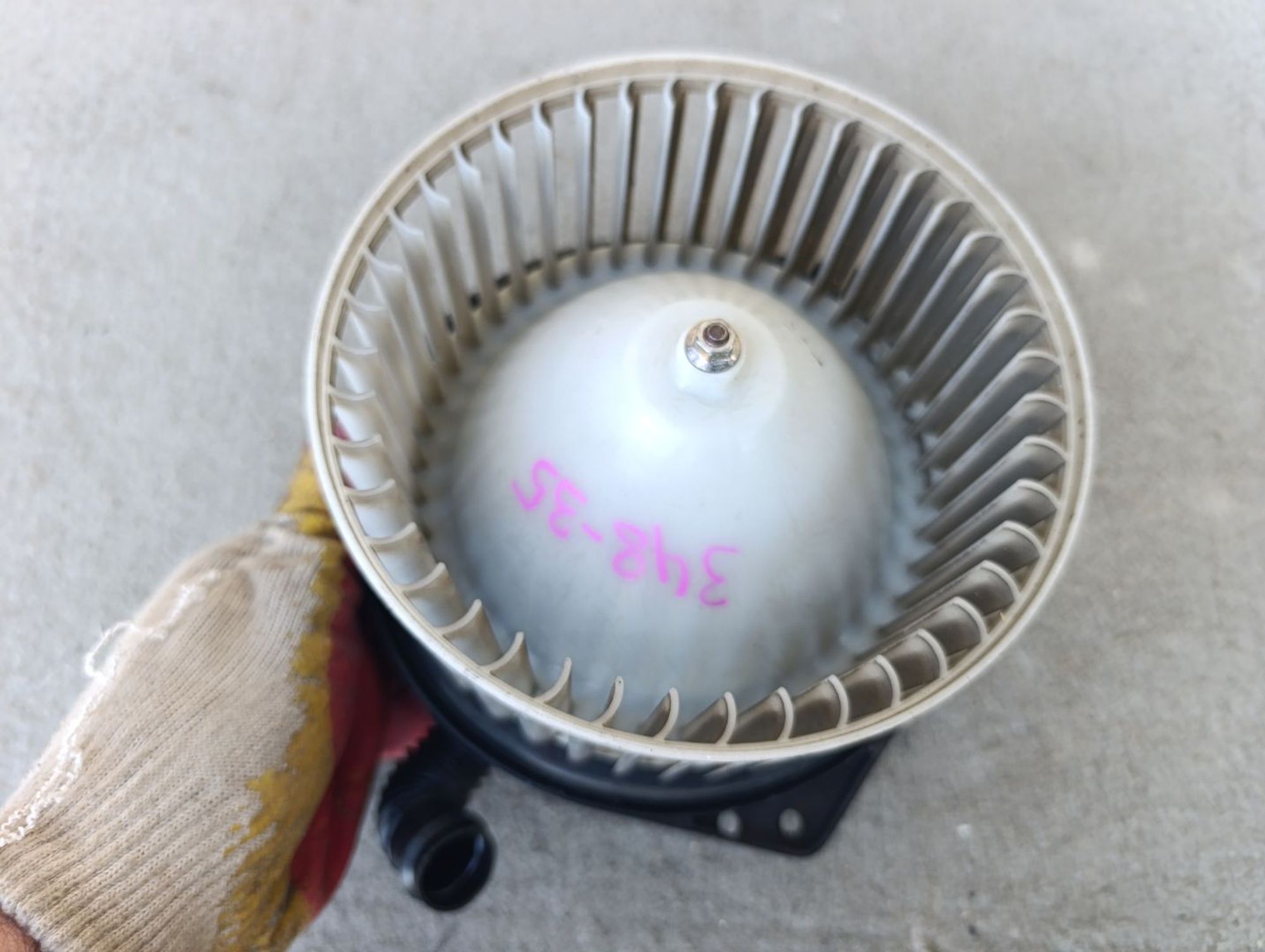 https://ycs.partsauto.market/partsauto-images/thmbs/userImages/d9b05010c61782443e0b3e264cf05921/part/564d81db-4456-4b10-abaf-4851518baa0b_1785422907708.jpg