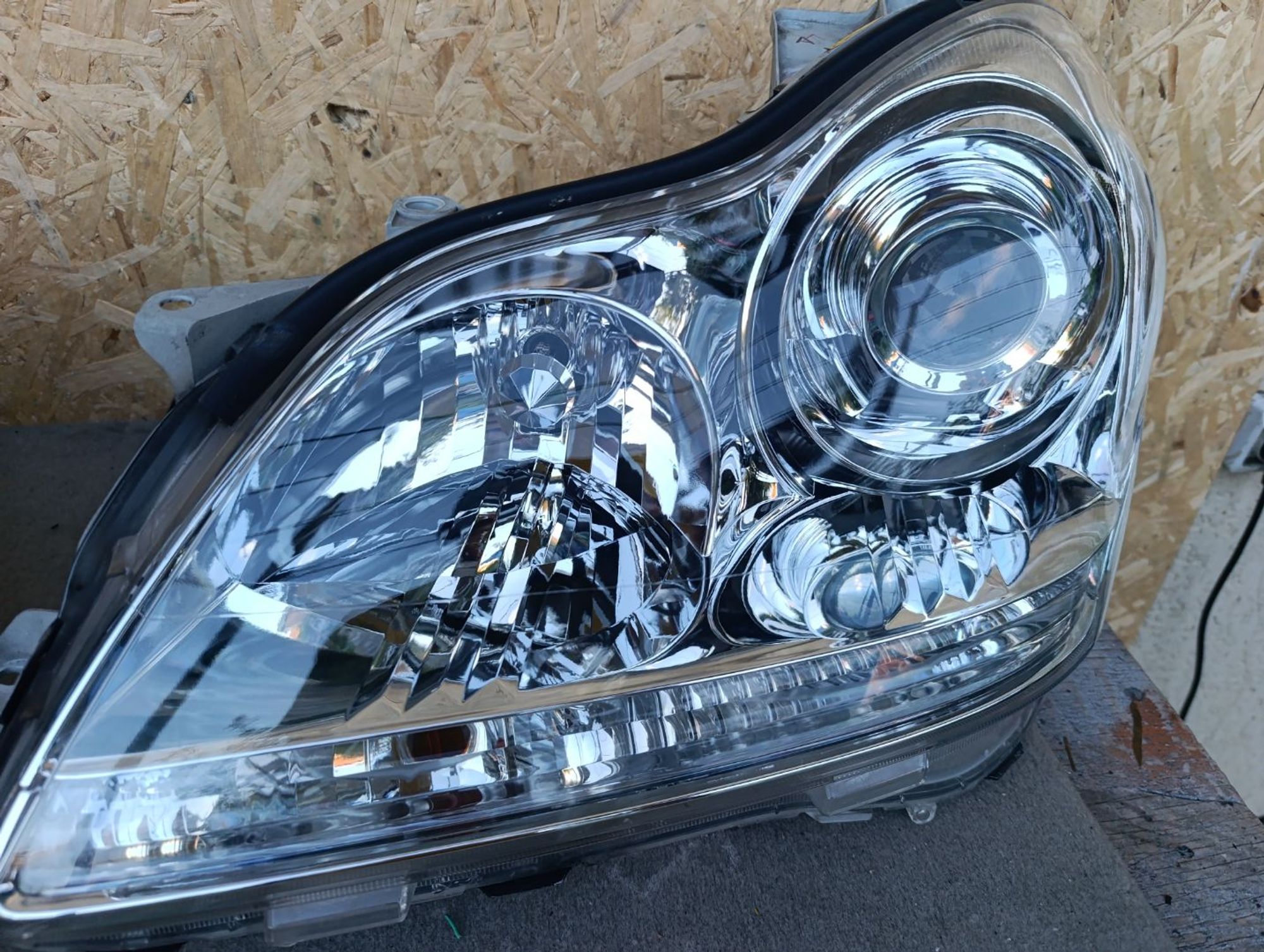 https://ycs.partsauto.market/partsauto-images/thmbs/userImages/d9b05010c61782443e0b3e264cf05921/part/56a4bd40-f045-4a57-9ef2-26d551f00ca1_1784909711200.jpg