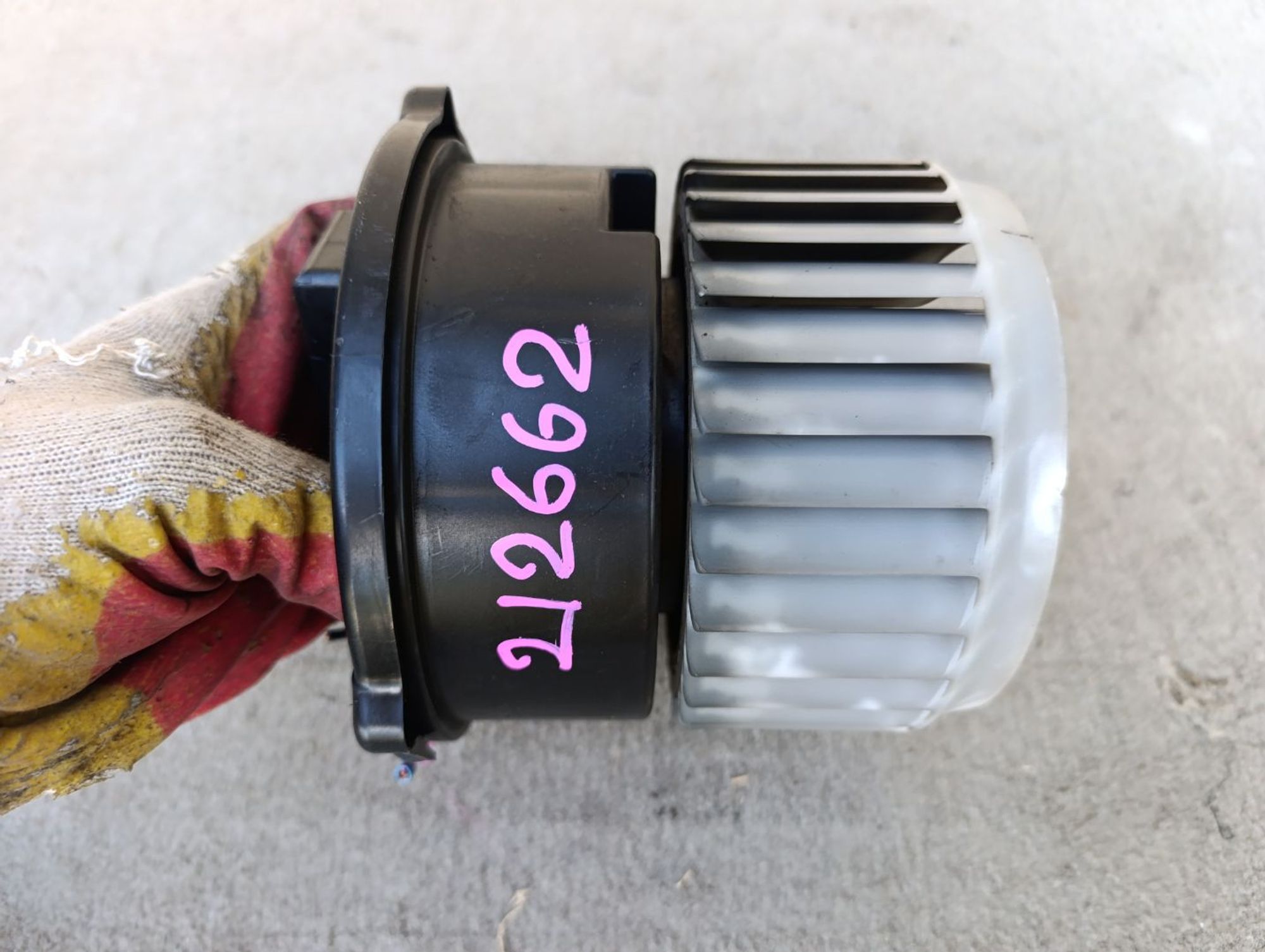 https://ycs.partsauto.market/partsauto-images/thmbs/userImages/d9b05010c61782443e0b3e264cf05921/part/57906d33-1859-40c3-85cd-c1a0c66861f3_1785418546099.jpg